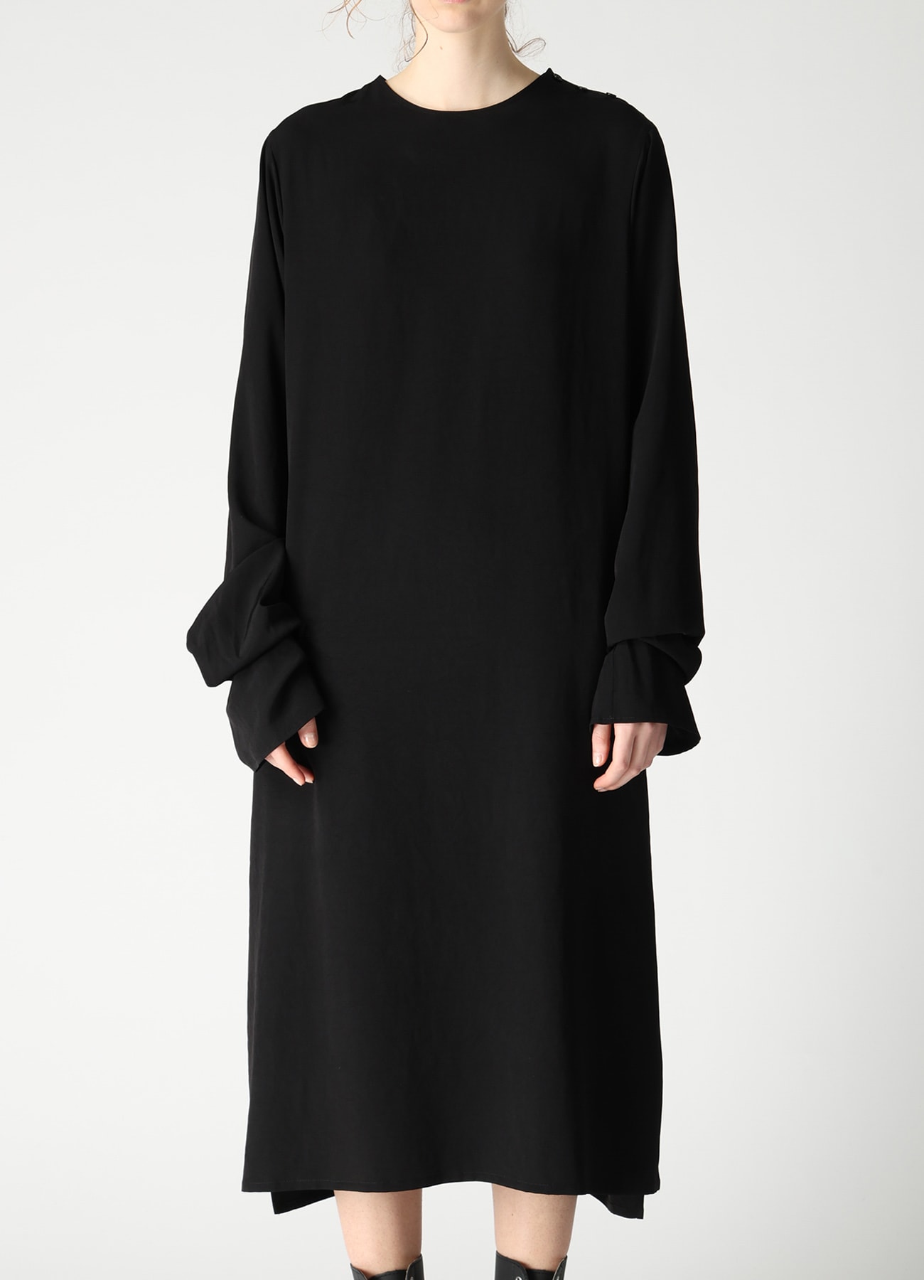 TA/PE CREPE DE CHINE KNOT SLEEVE DRESS