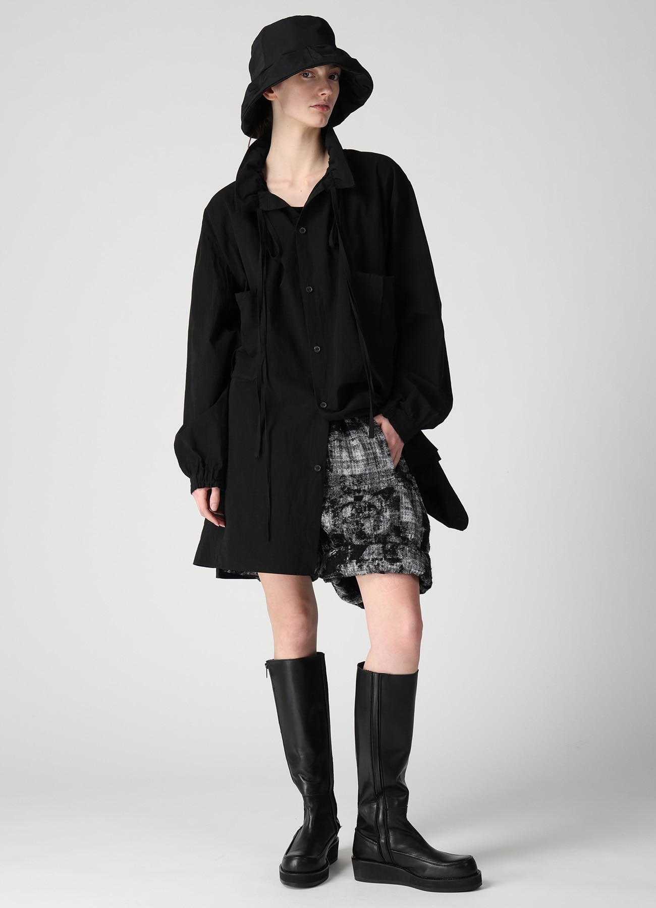 POLYESTER TUCKED CASABLANCA