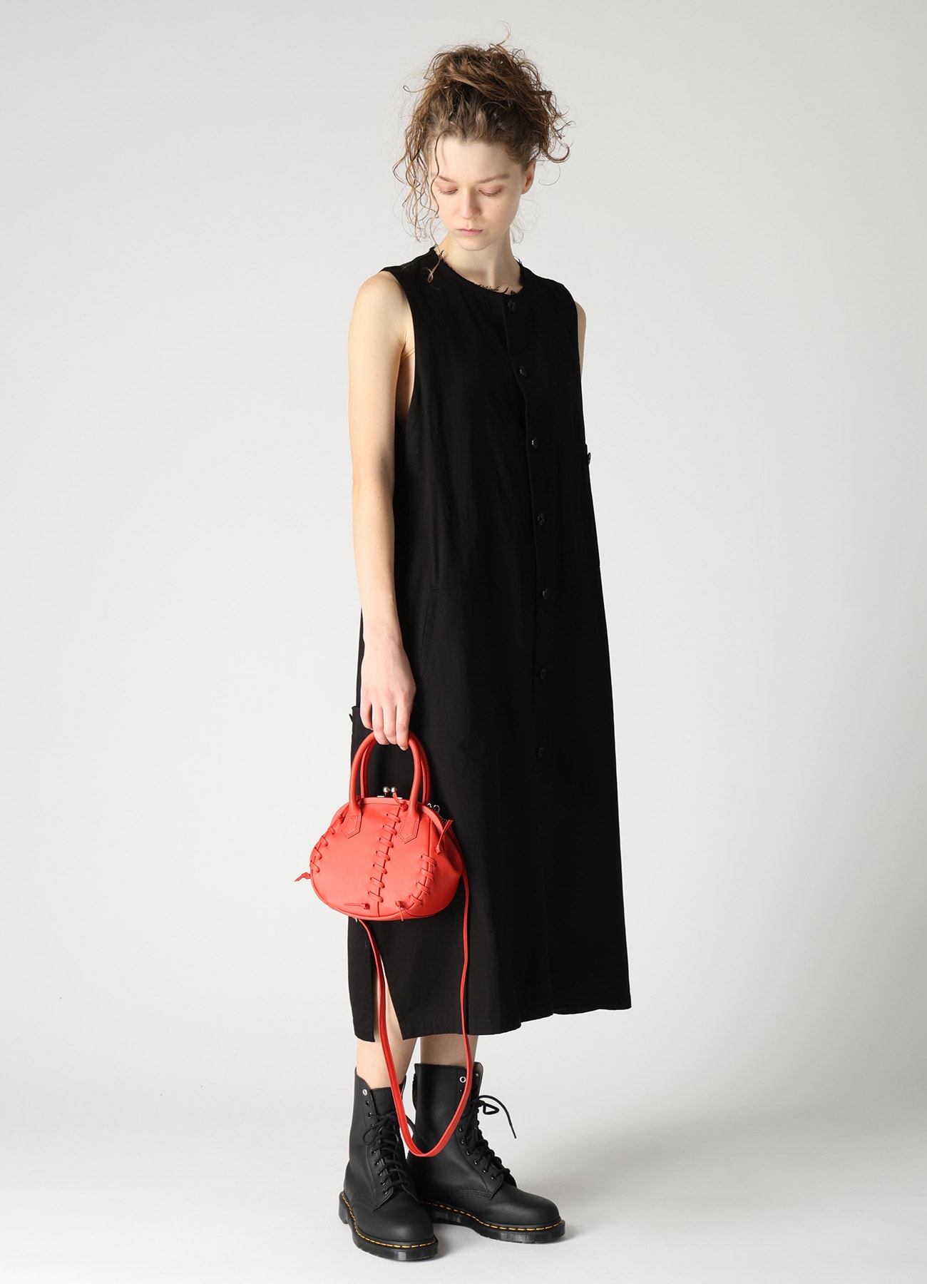 SEMI GLOSS LEATHER LACE-UP BAG