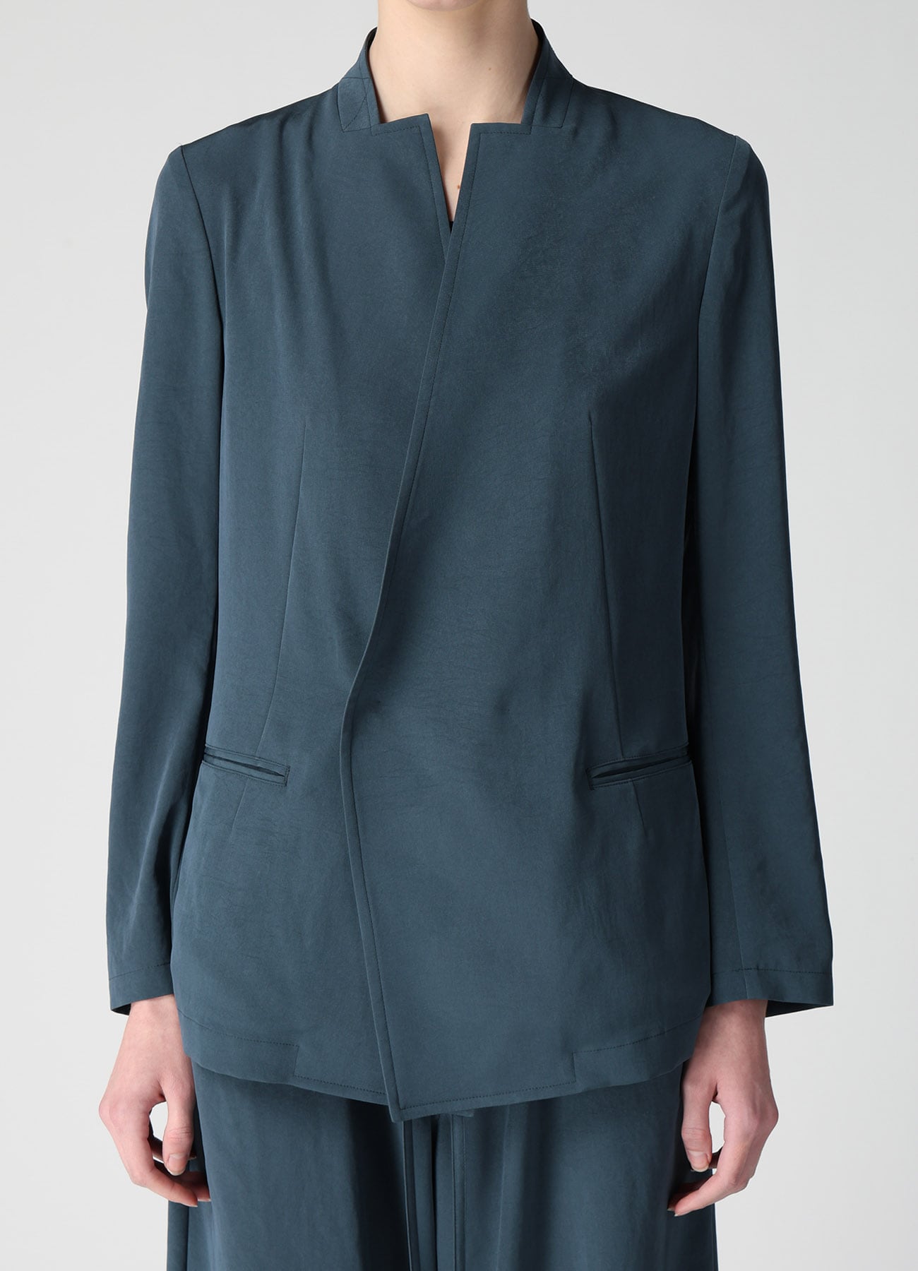 TA/PE CREPE DE CHINE STAND COLLAR JACKET