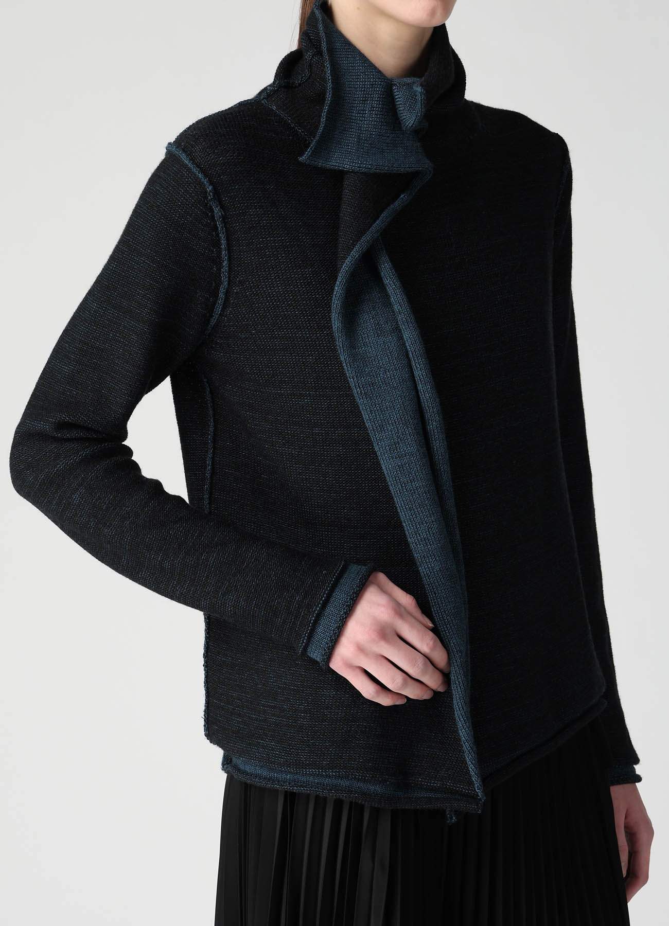 JERSEY PLATING HIGH NECK PULLOVER