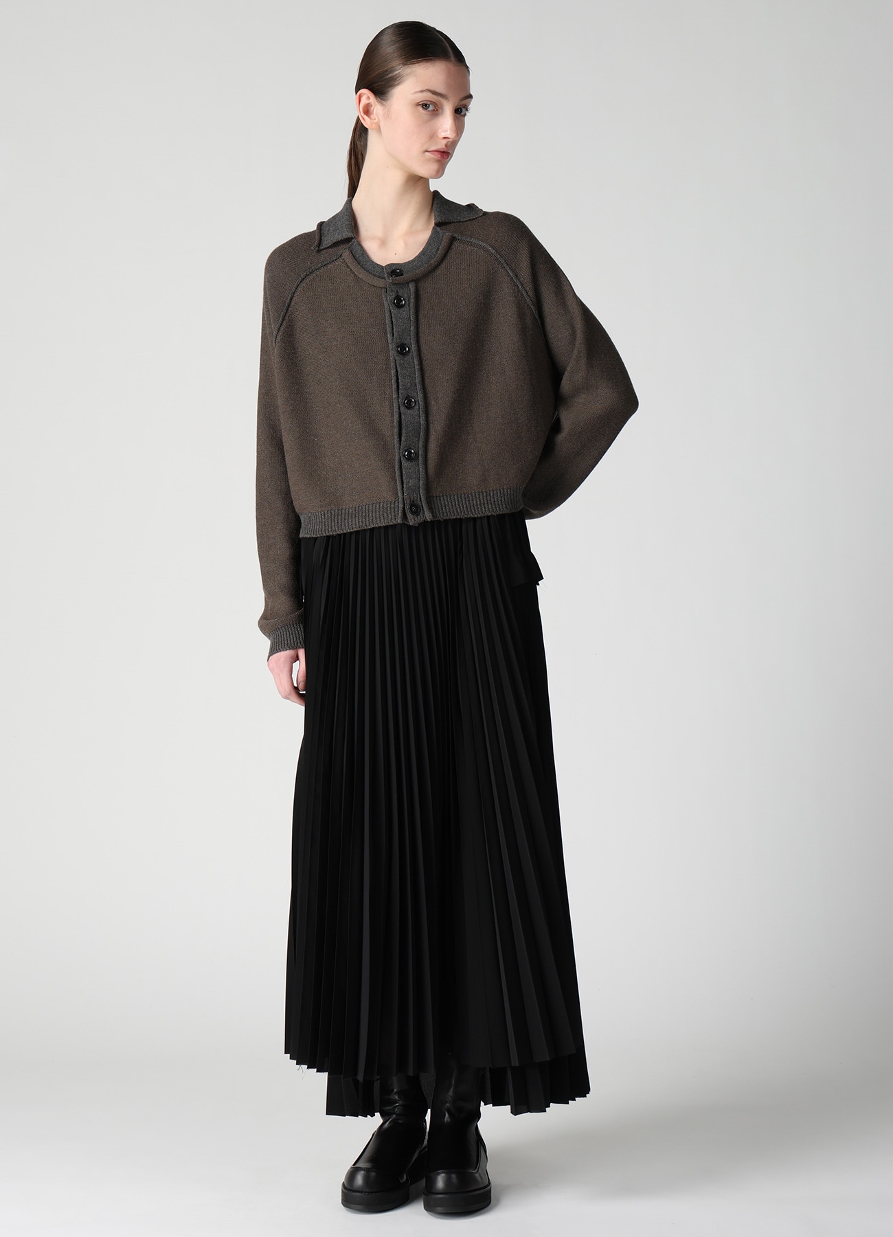 JERSEY PLATING ROUND NECK CARDIGAN