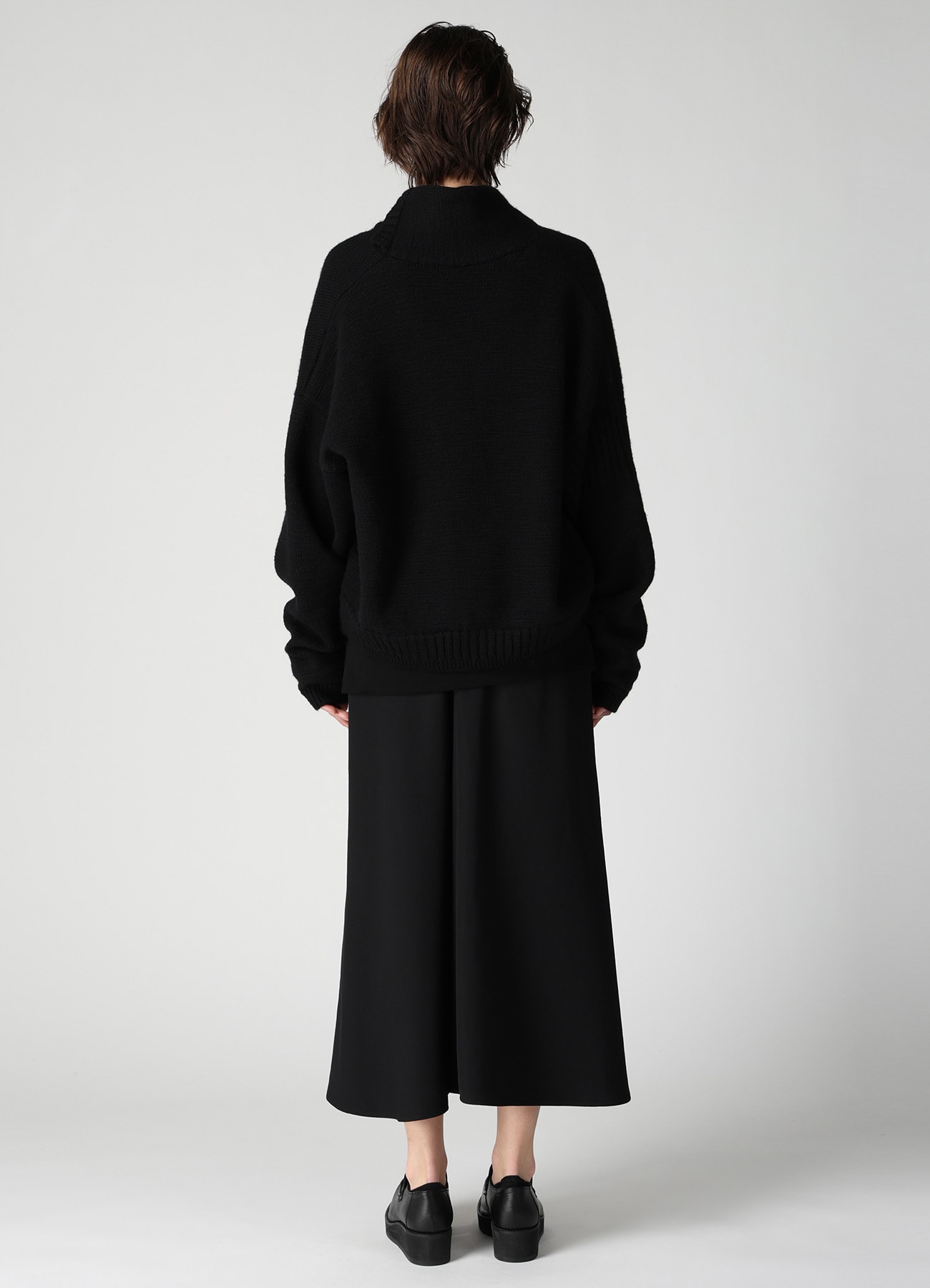 JERSEY TOGGLE BUTTON SHORT GOWN