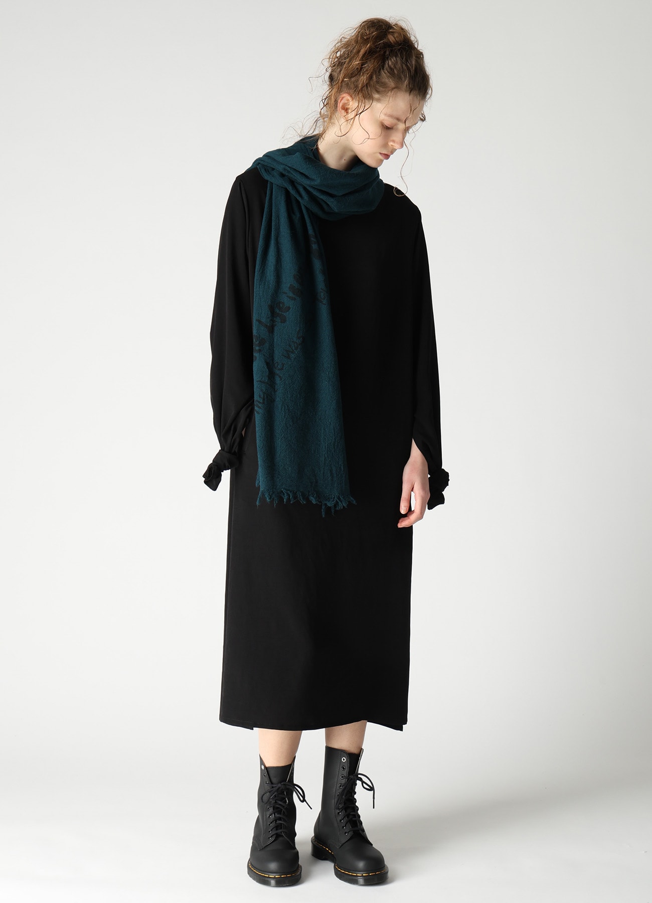 "ONE LIFE" WOOL BIG SCARF
