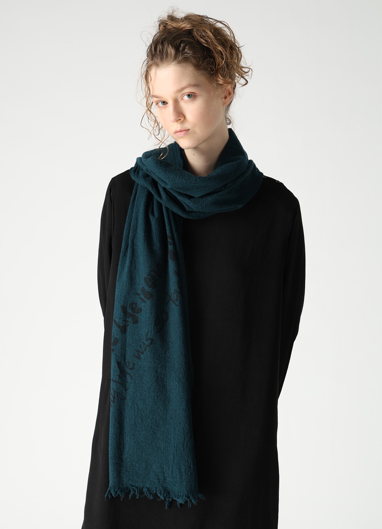 "ONE LIFE" WOOL BIG SCARF