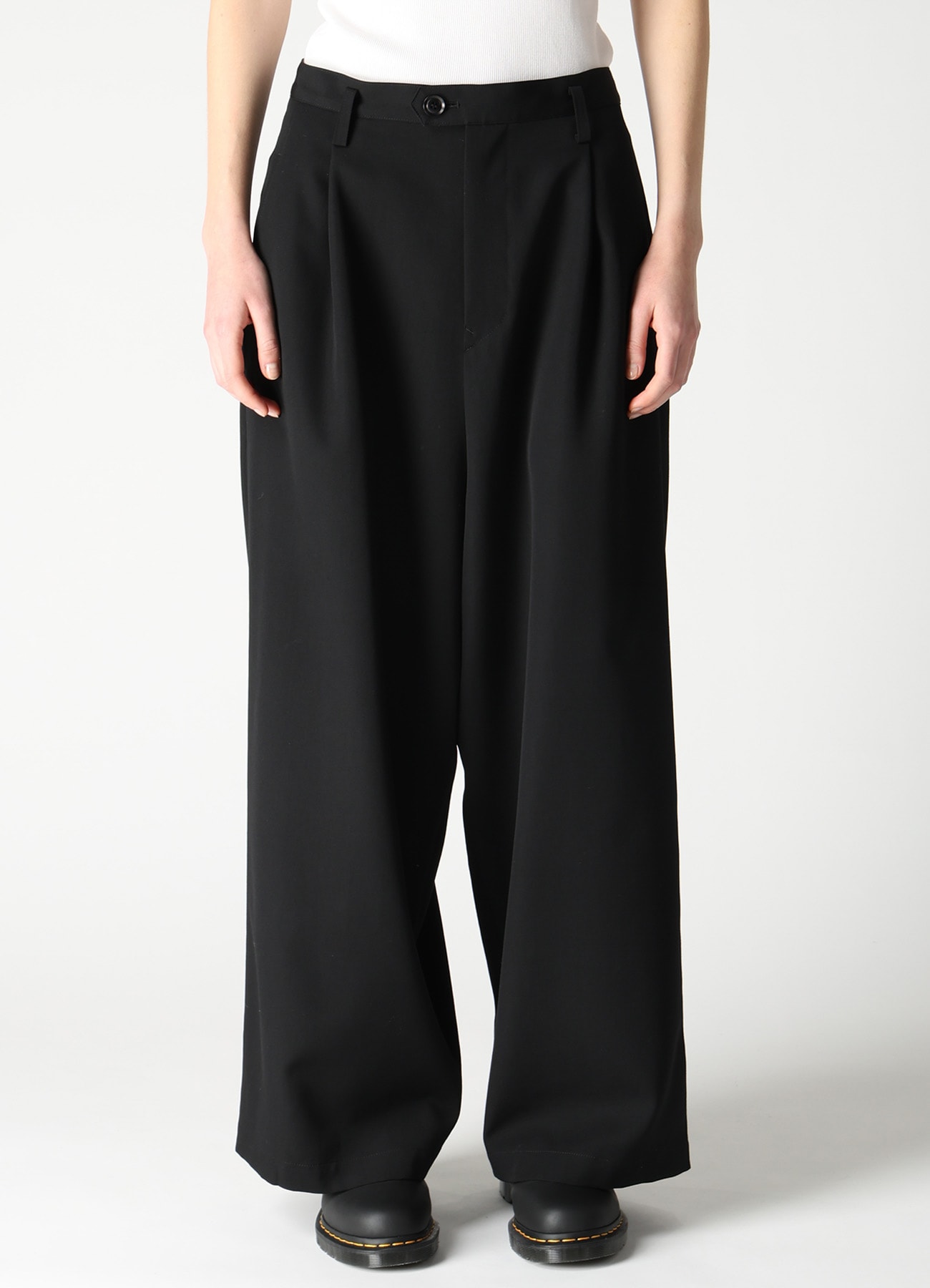 WOOL GABARDINE WIDE PANTS