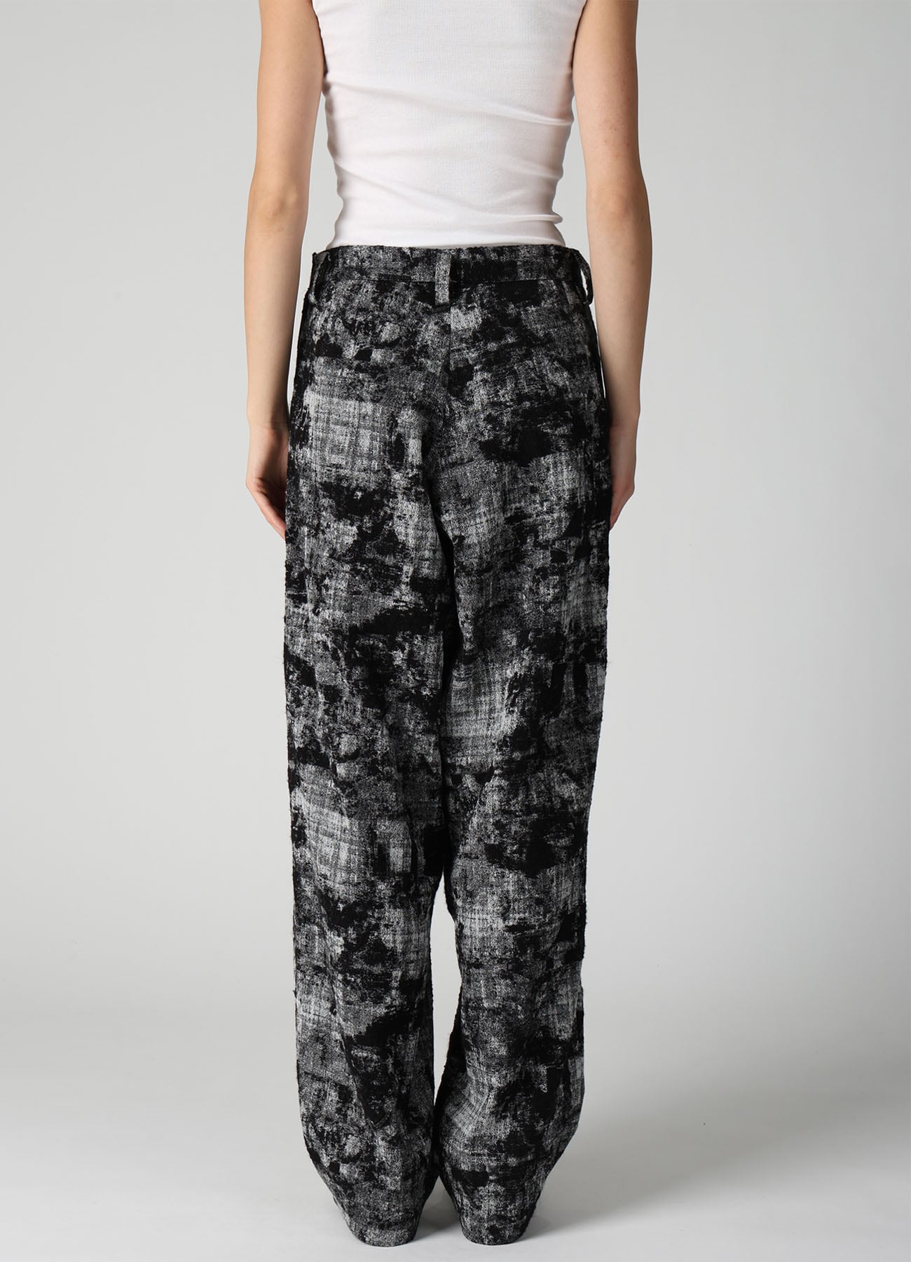 MOHAIR FADED PLAID JACQUARD SINGLE TUCK SIDE OPEN PANTS