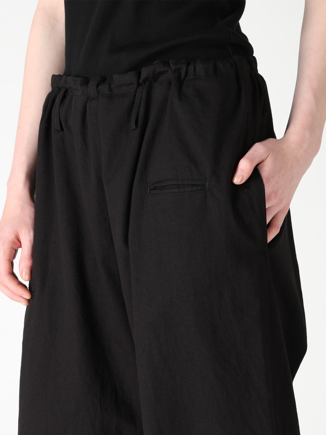 [Y's BORN PRODUCT] 3/4 LENGTH STRING PANTS