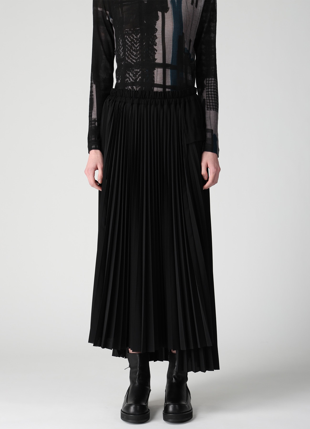 POLYESTER CREPE DE CHINE PLEATED SKIRT