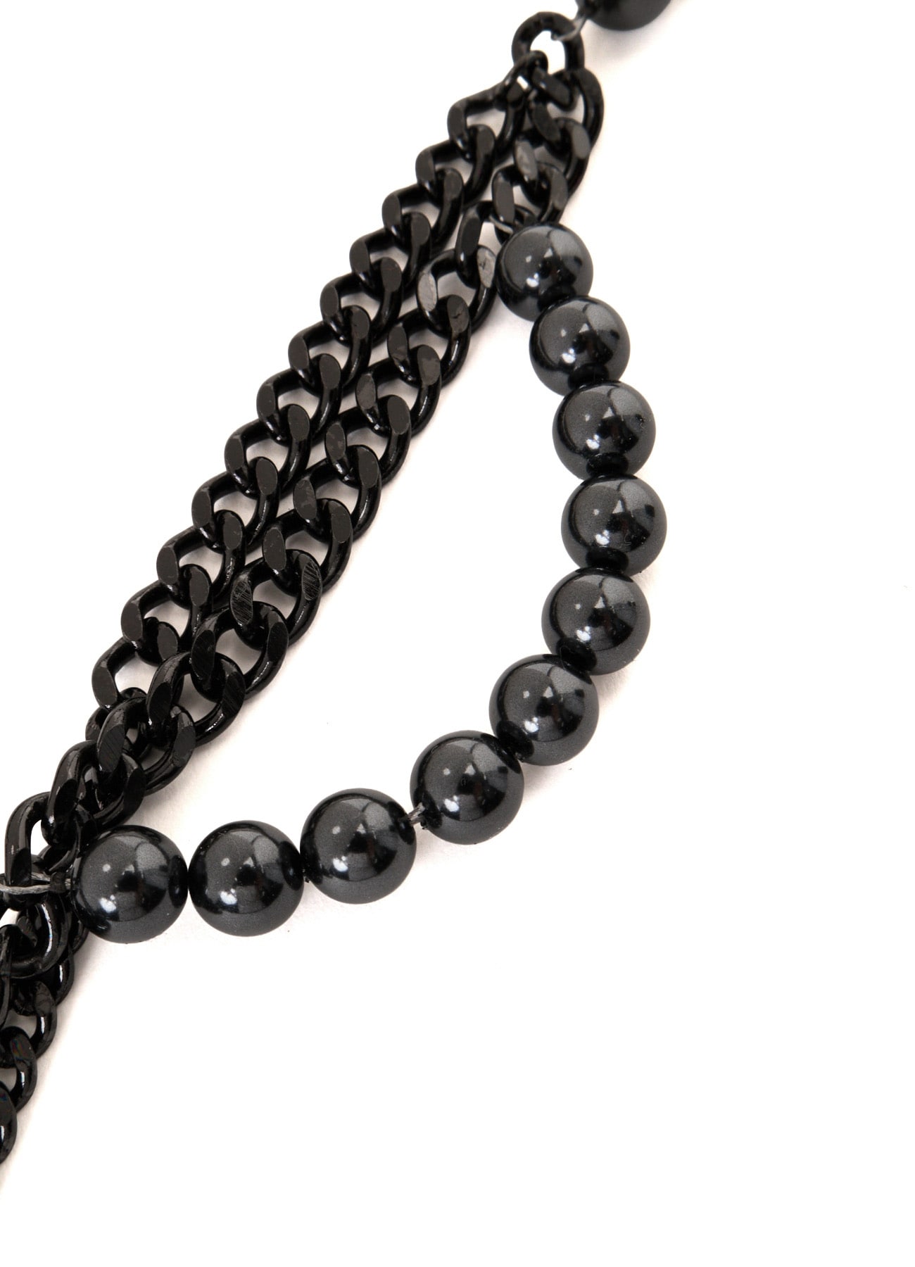PEARL AND CHAIN NECKLACE