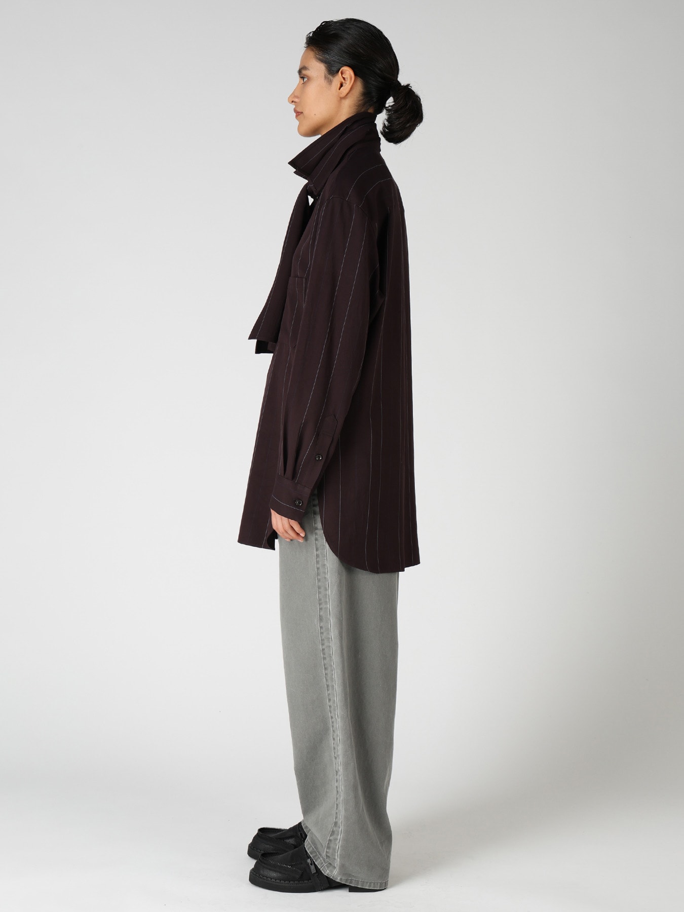 PINSTRIPE BOW-NECK SHIRT