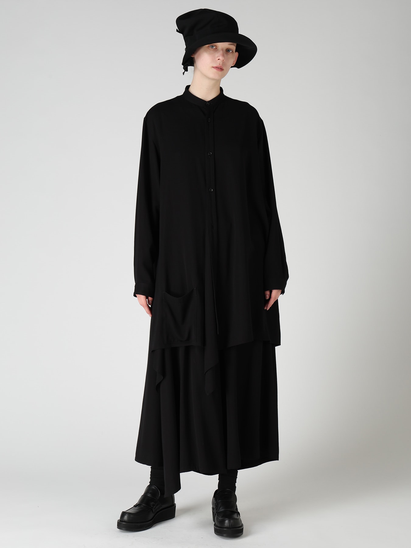 VISCOSE/TRIACETATE BLEND STAND COLLAR ASYMMETRIC BLOUSE