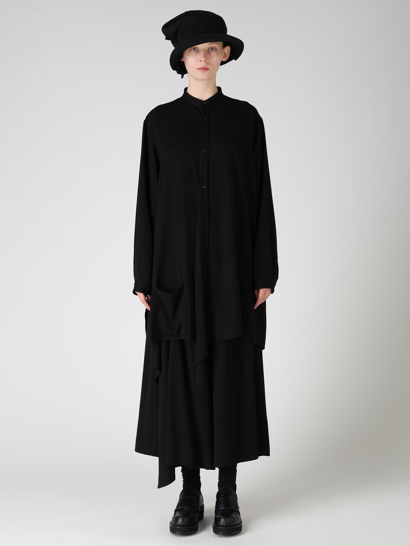 VISCOSE/TRIACETATE BLEND STAND COLLAR ASYMMETRIC BLOUSE