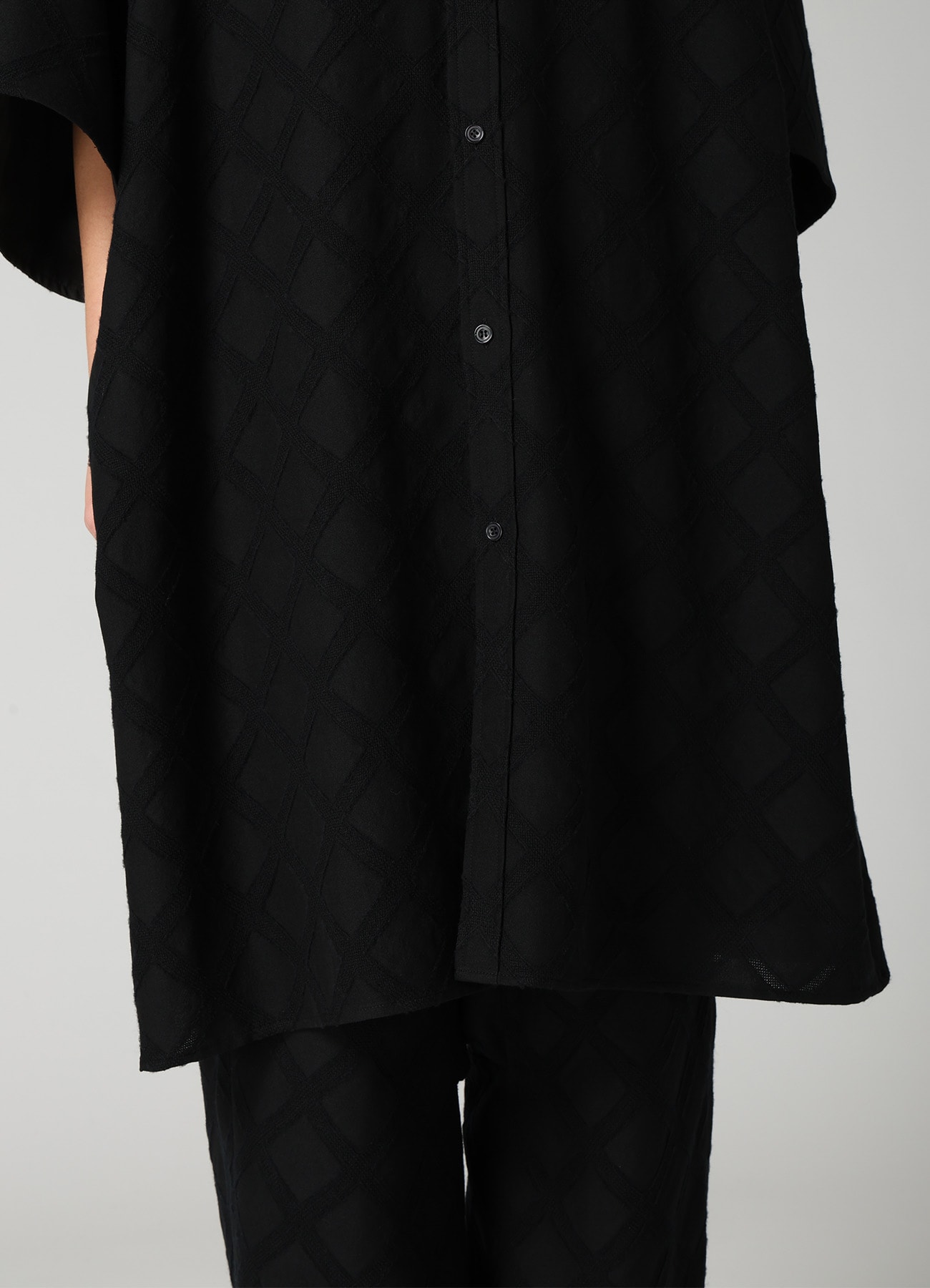 PLAID JACQUARD OVERSIZED BLOUSE