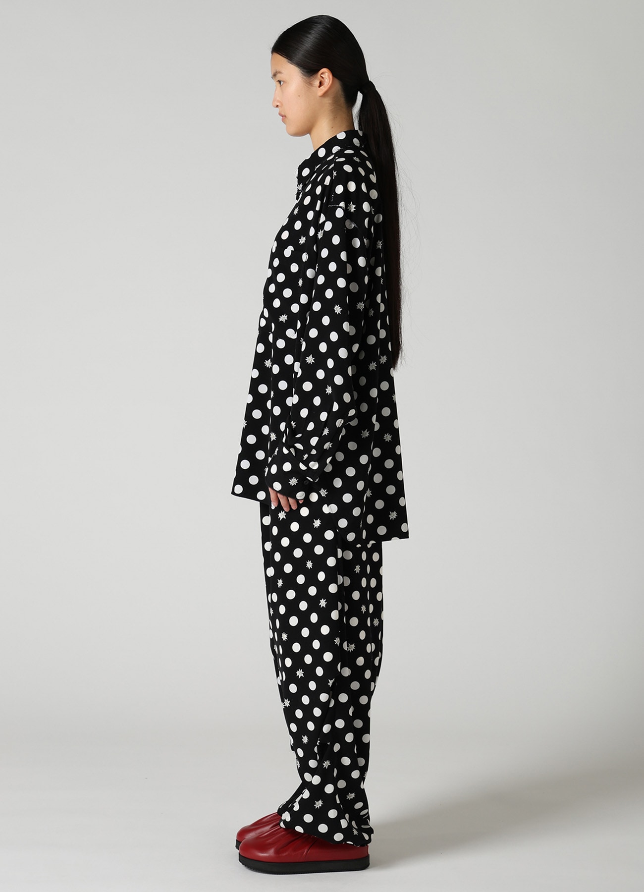 DOT FLOWER PRINT STAND COLLAR SHIRT