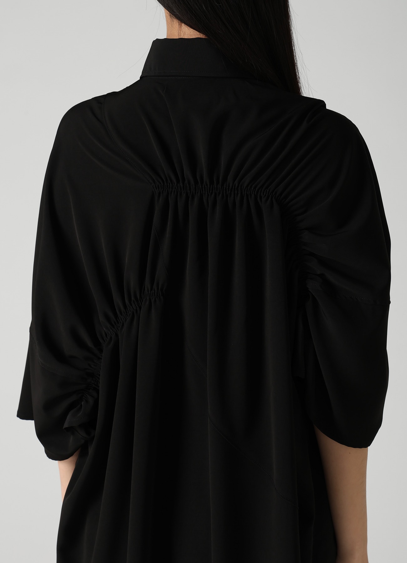 TA/PE SUPER VIYON TUSSER GATHERED OVERSIZED BLOUSE