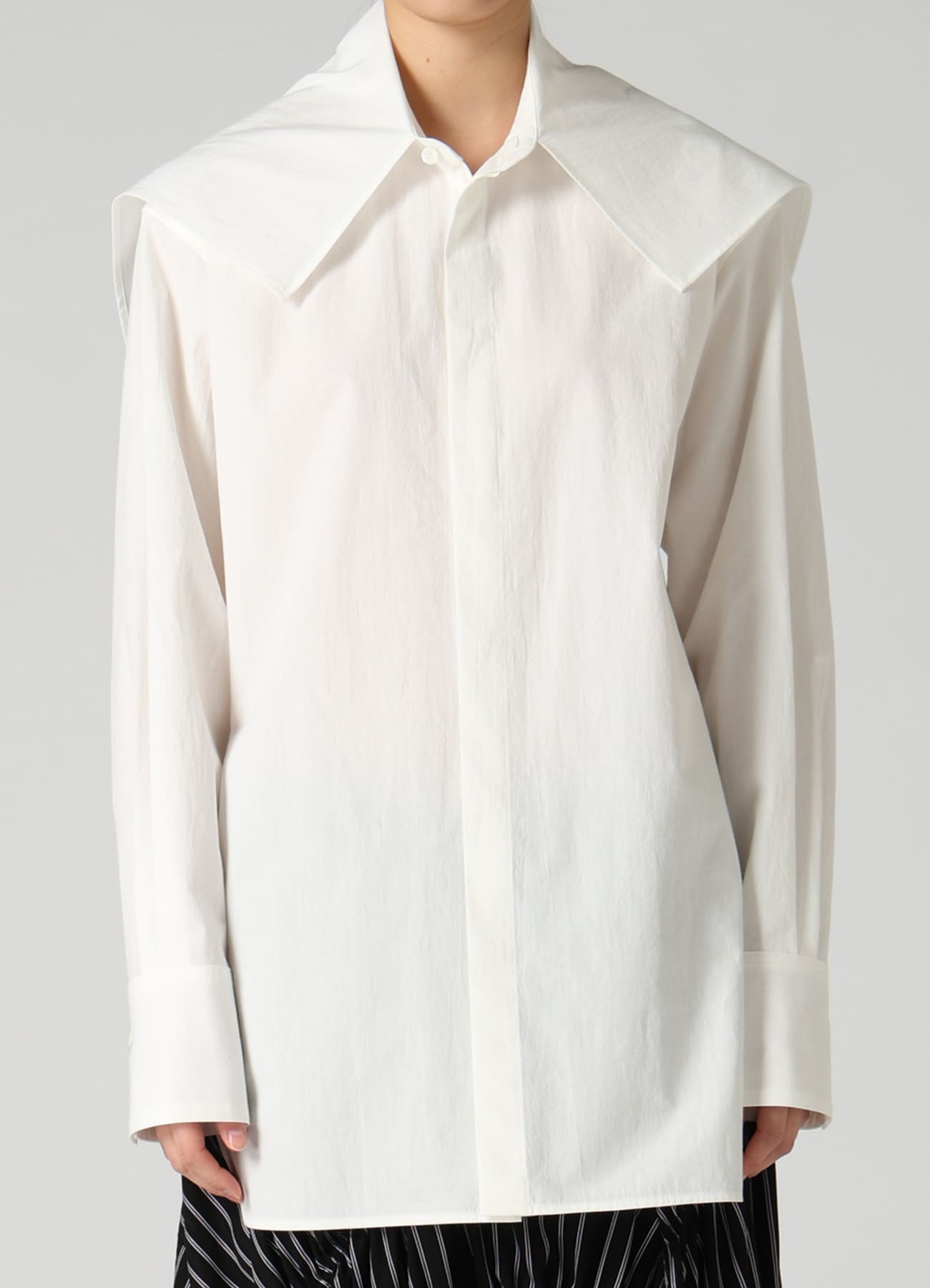 HARD-TWIST DOWNPROOF BIG COLLAR BLOUSE