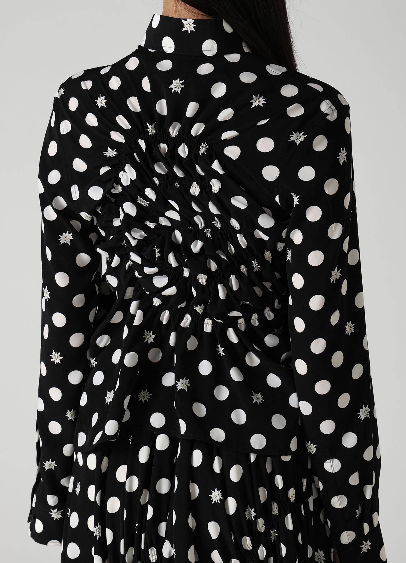 DOT FLOWER PRINT RANDOM GATHERED BLOUSE