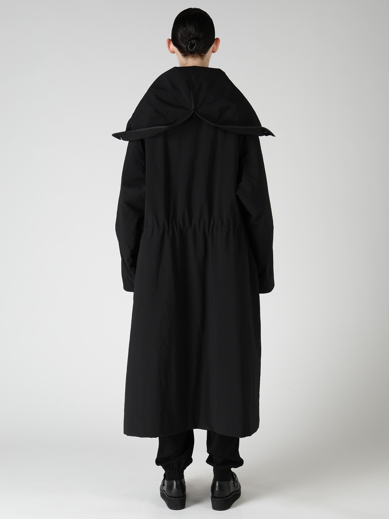NYLON PADDED TASLAN OXFORD STAND HOODIE COAT