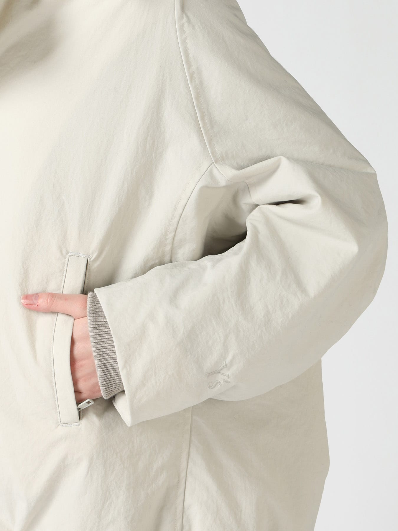 NYLON PADDED TASLAN OXFORD ARRANGED 3/4 SLEEVE COAT