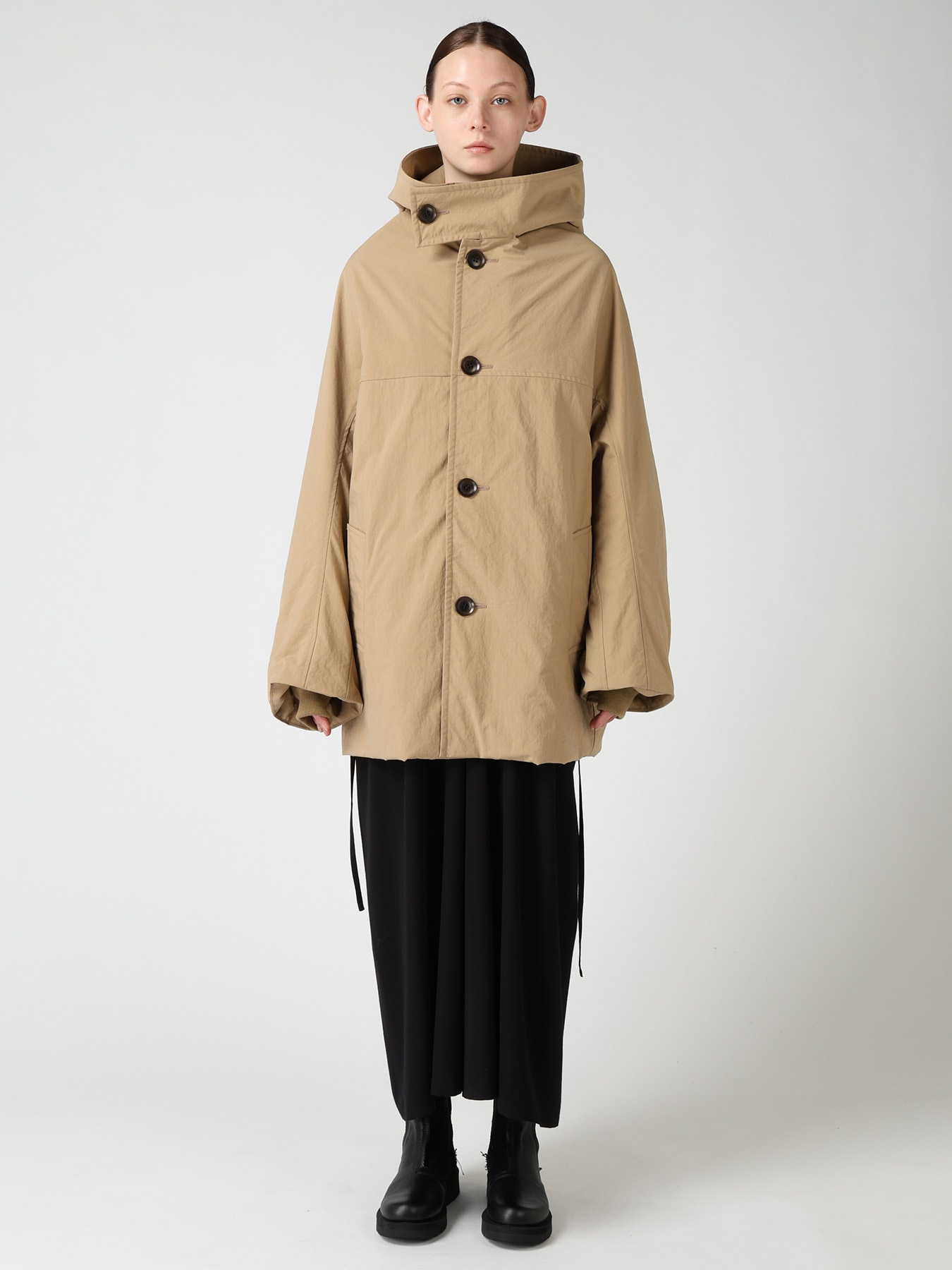 NYLON PADDED TASLAN OXFORD HOODED SHORT COAT