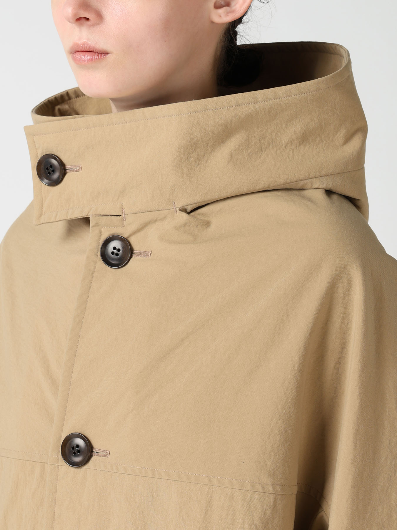 NYLON PADDED TASLAN OXFORD HOODED SHORT COAT