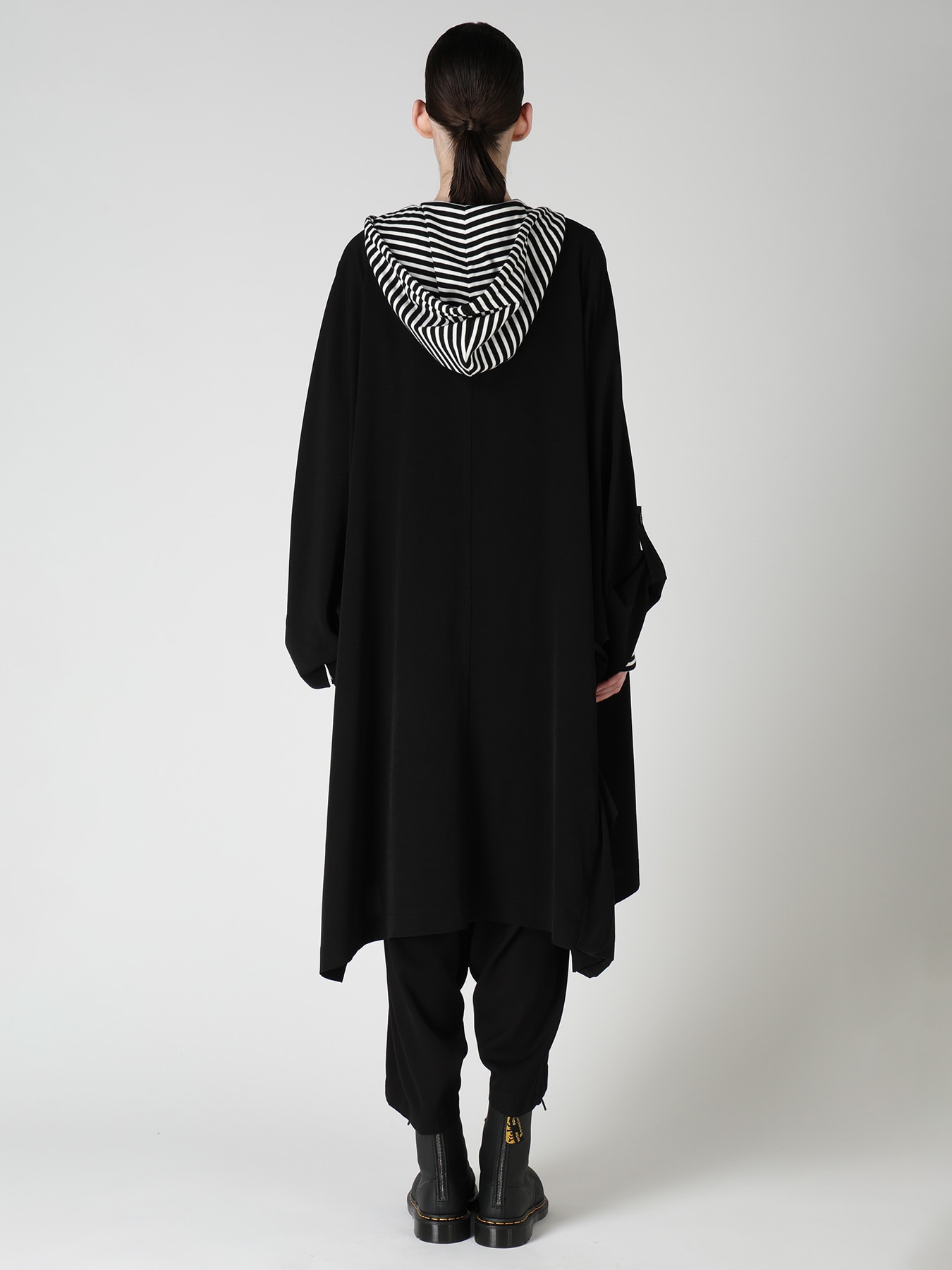 TA/PE CREPE DE CHINE COLLARLESS DOLMAN COAT