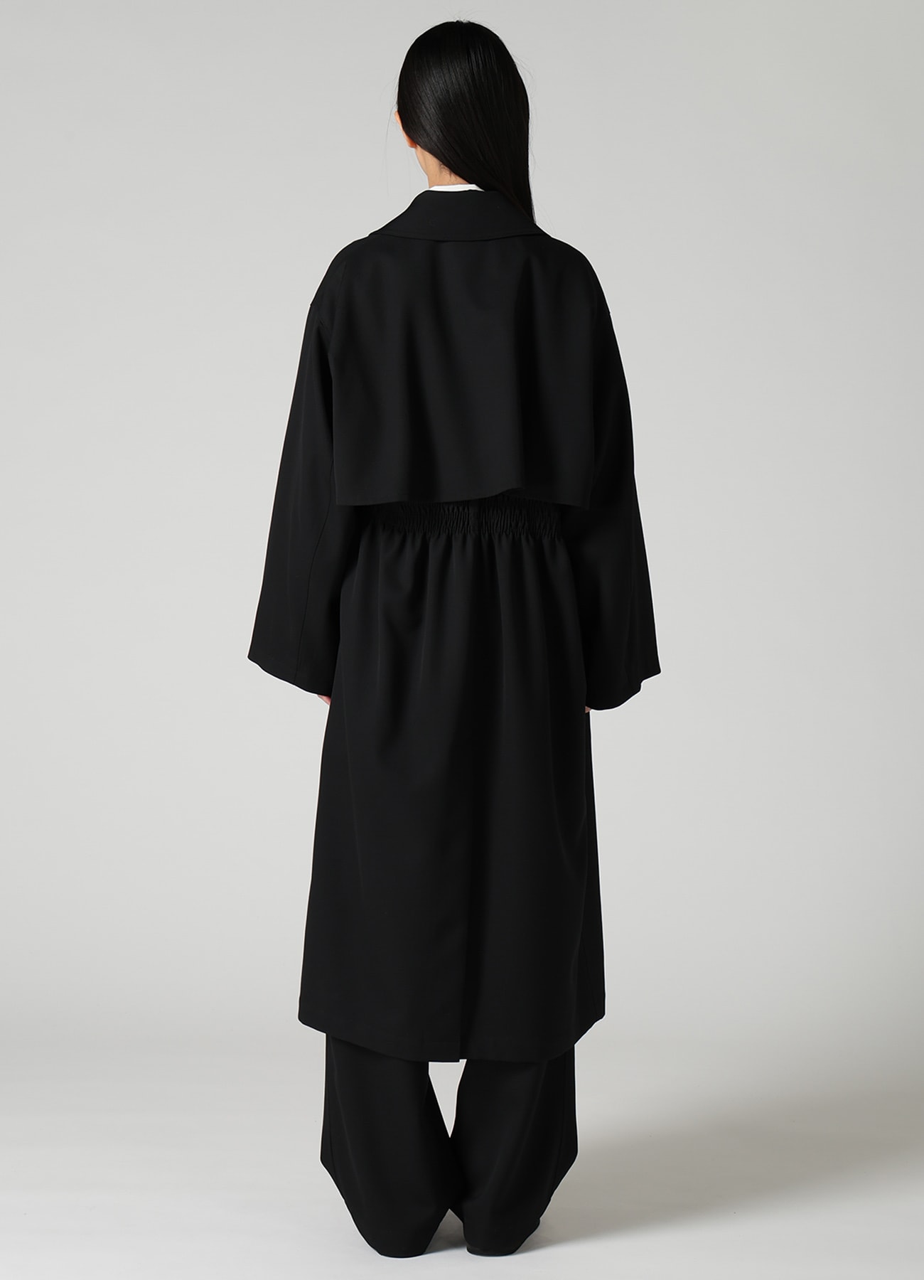 WOOL GABARDINE GATHERED COAT