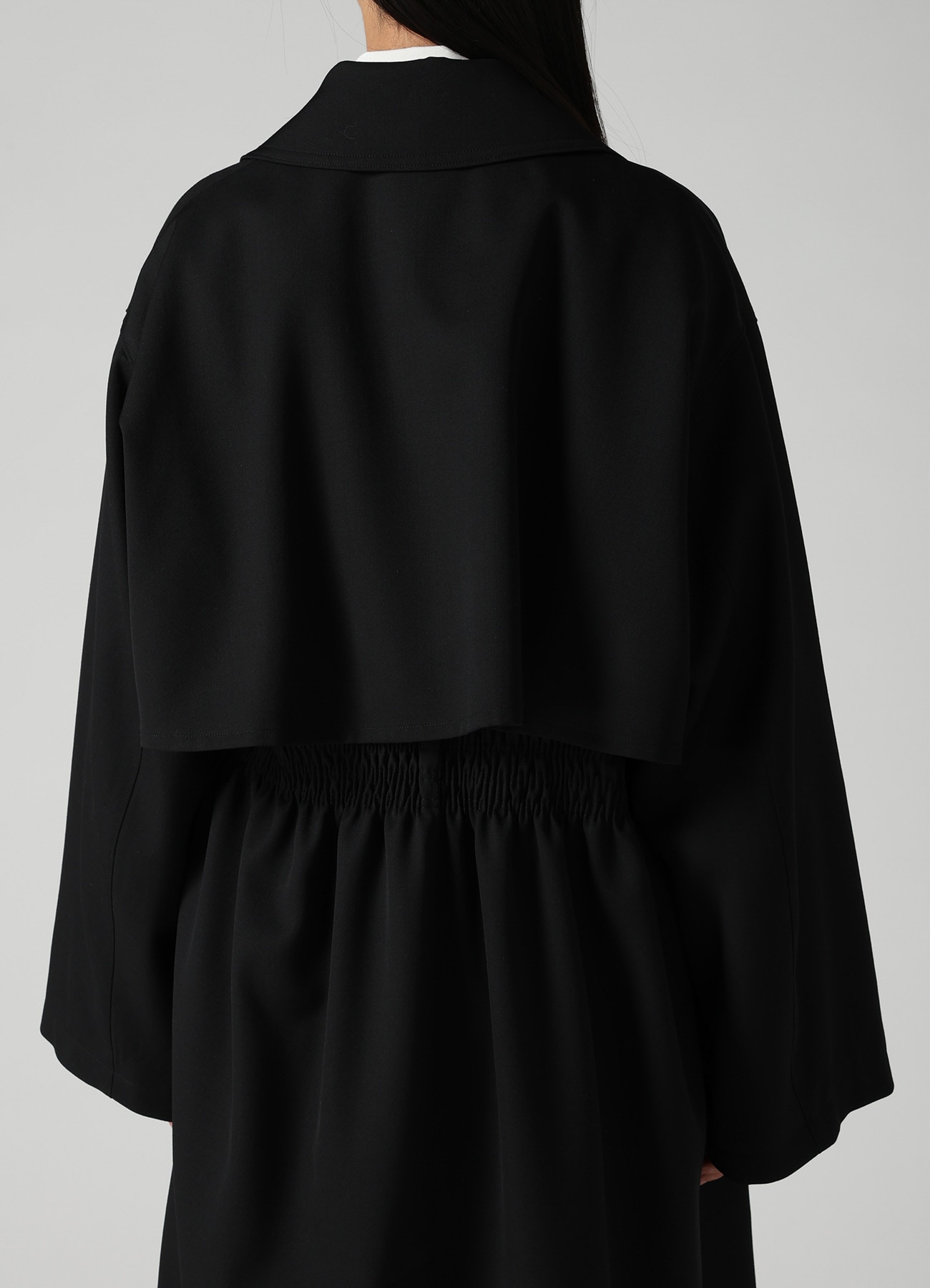 WOOL GABARDINE GATHERED COAT