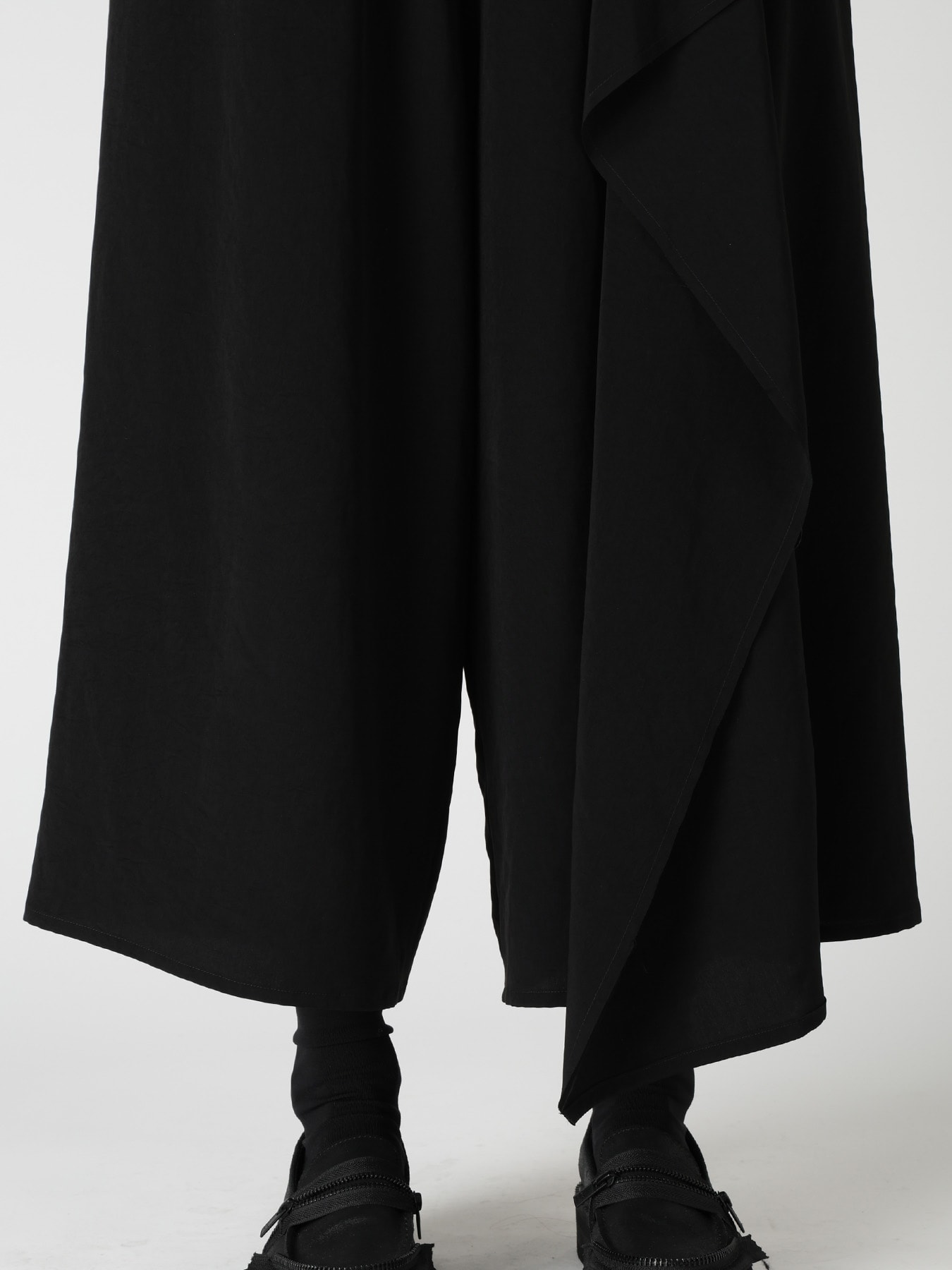 TA/PE CREPE DE CHINE APRON DRESS
