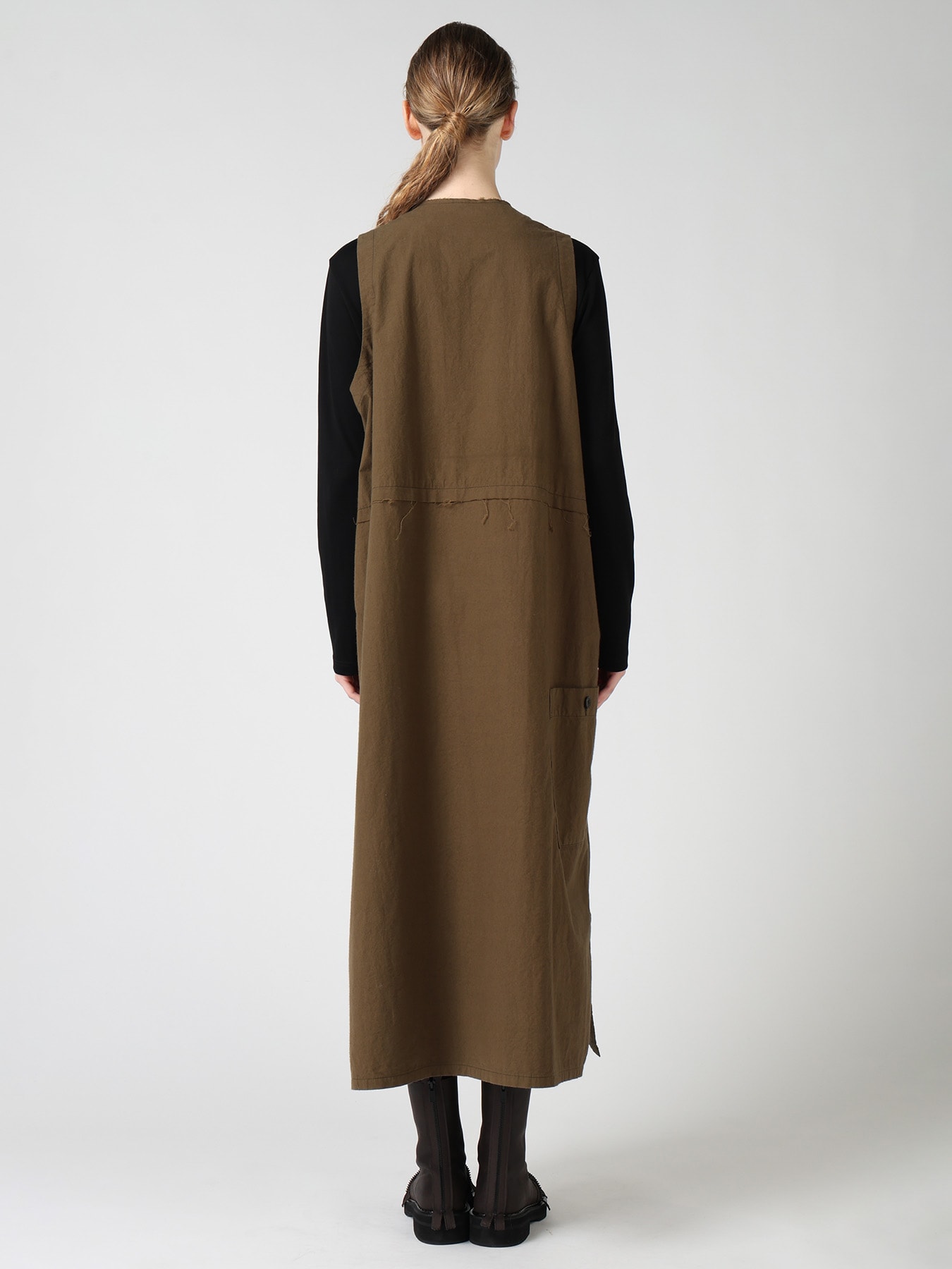 40/- HIGH-DENSITY COTTON HORIZONTAL PANEL DRESS