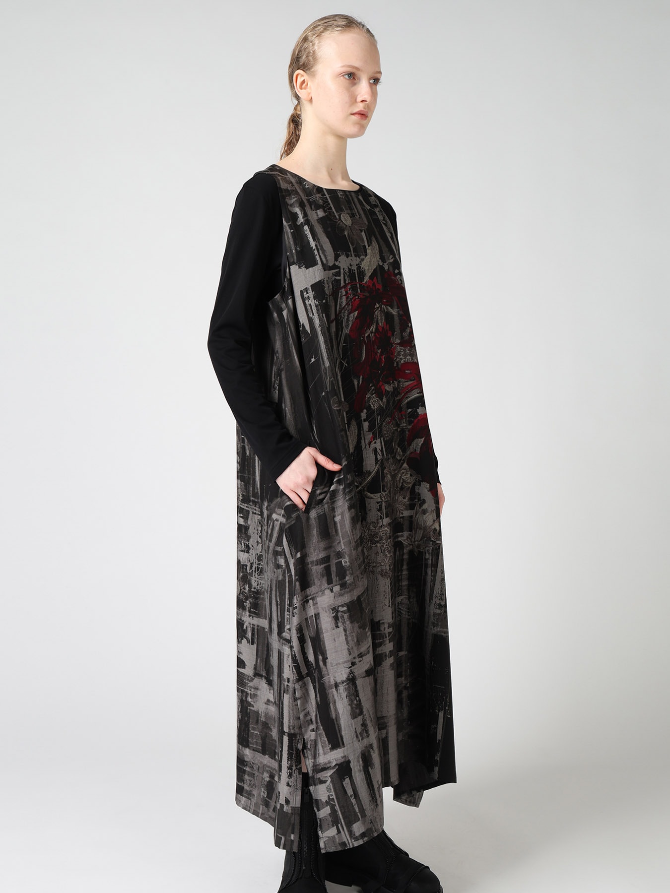 CUPRO DISTORTED FLOWER SLEEVELESS DRESS