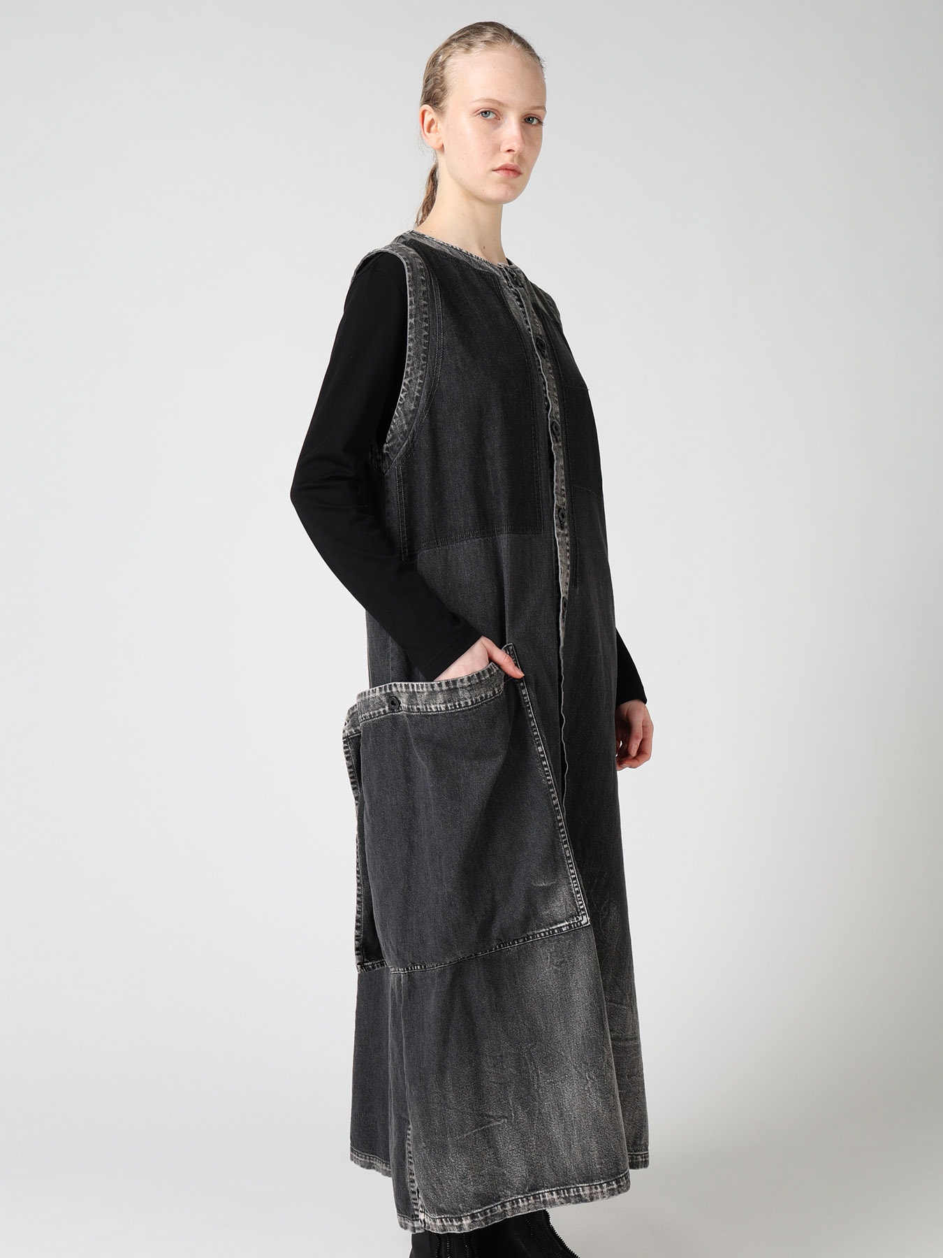 SPOTTED DENIM PATCH POCKET LONG DRESS