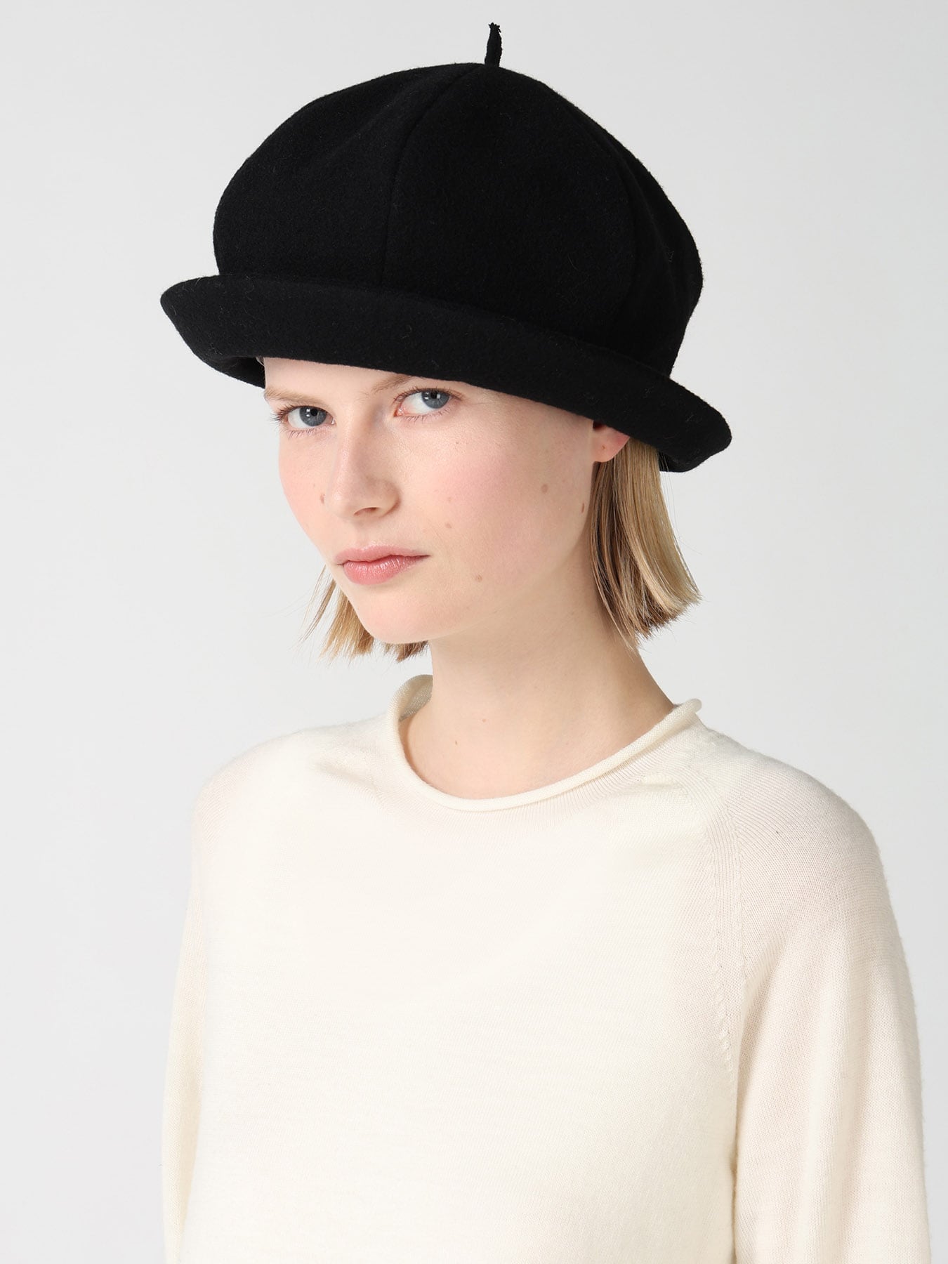 AIRY MOSSER BERET HAT
