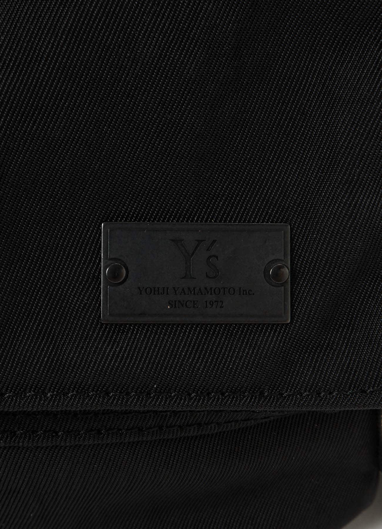 VINTAGE NYLON ZIP HELMET BAG