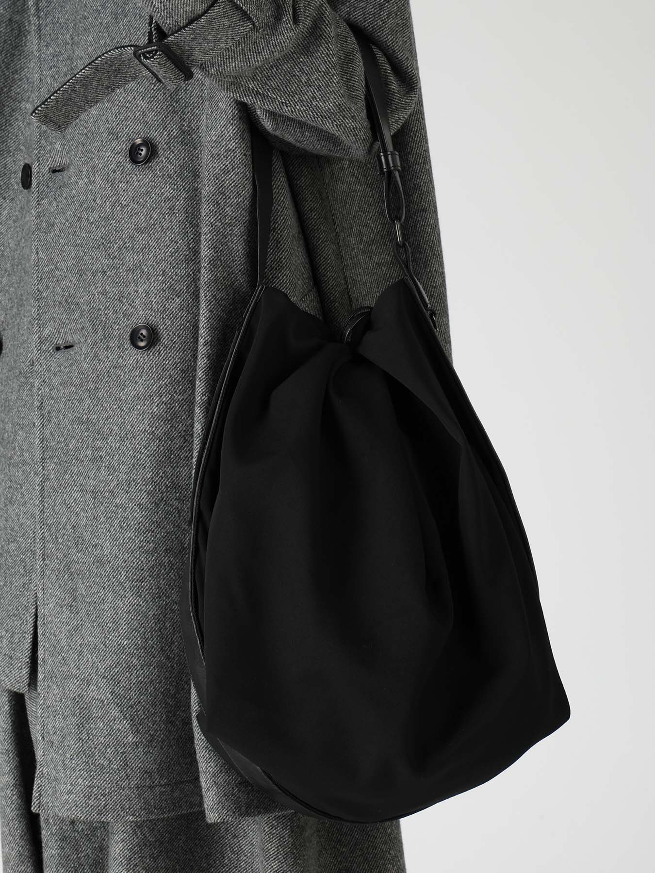 HARD TWISTED WOOL GABARDINE PURSE BAG