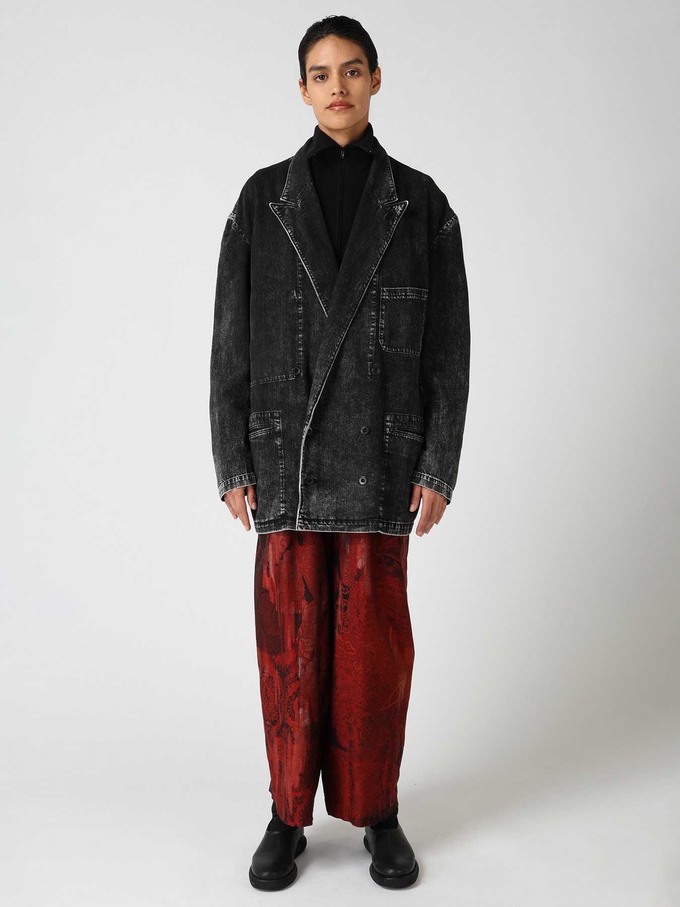 8OZ DENIM CHEMICAL WASH PEAKED LAPEL JACKET