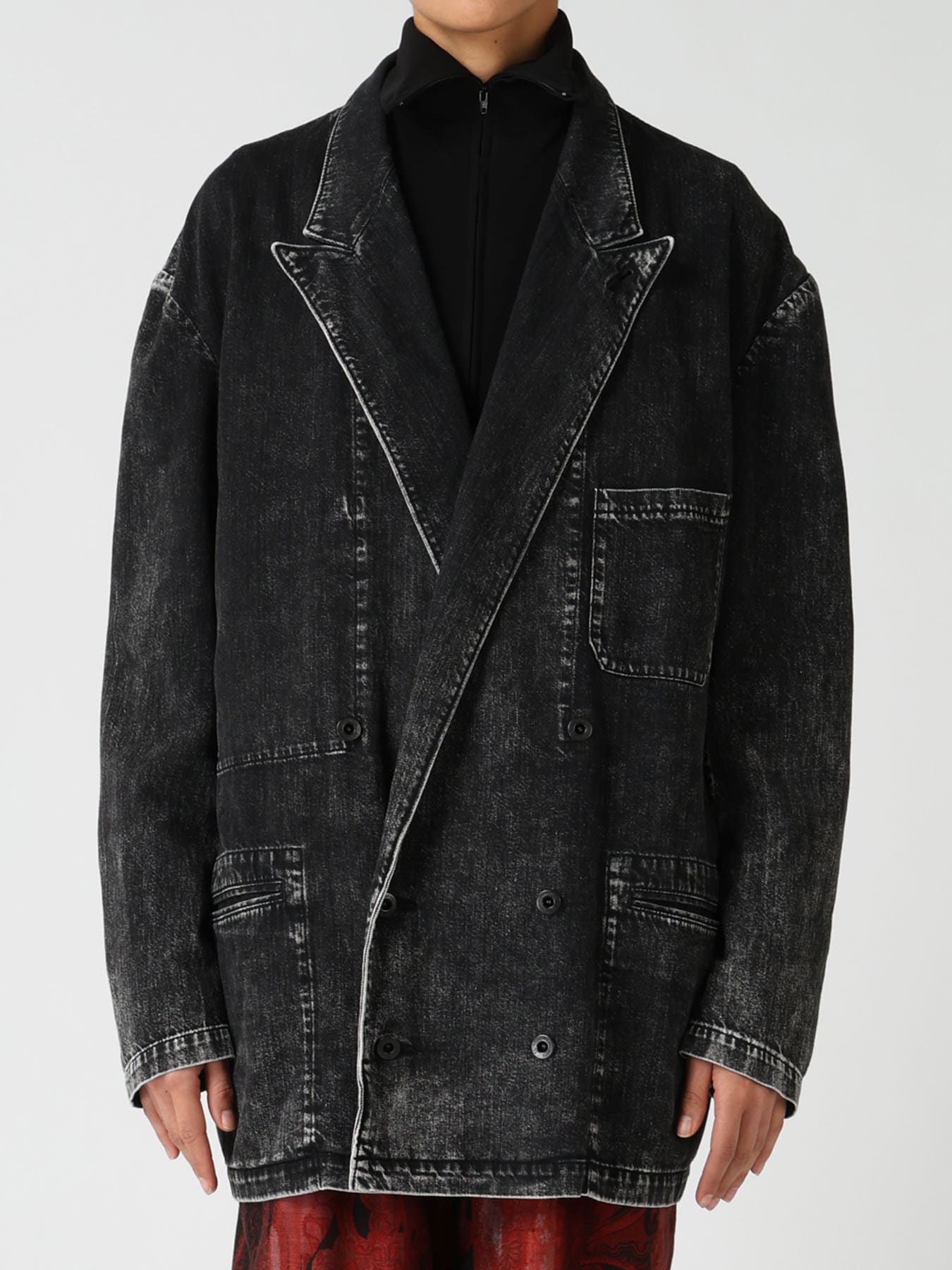 8OZ DENIM CHEMICAL WASH PEAKED LAPEL JACKET