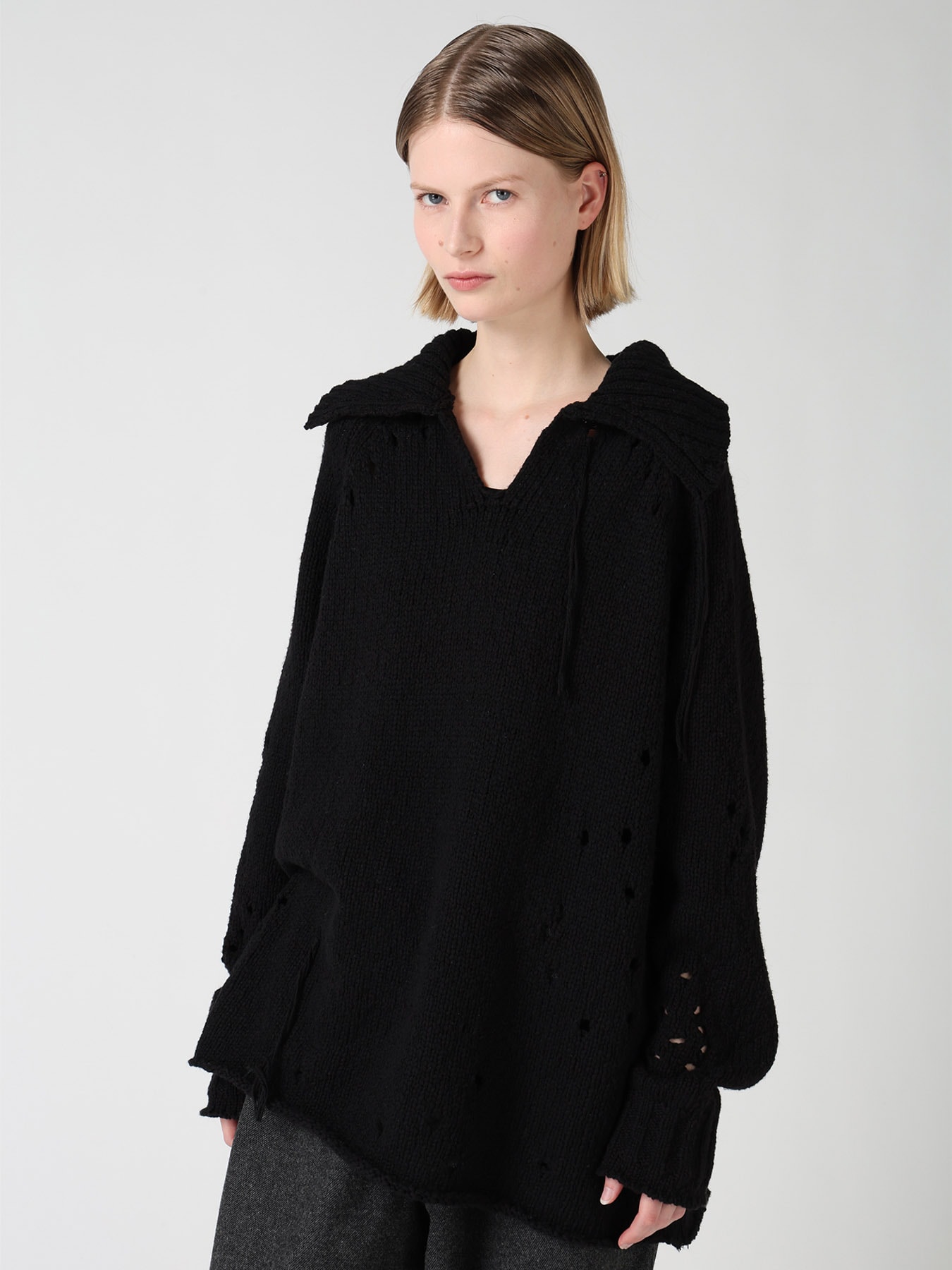 Y's yohji yamamoto レース編みニットジレ 2枚重ね ブラック SLUB JERSEY EYELET SKIPPER-COLLAR PULLOVER(S Black): Y's｜THE SHOP
