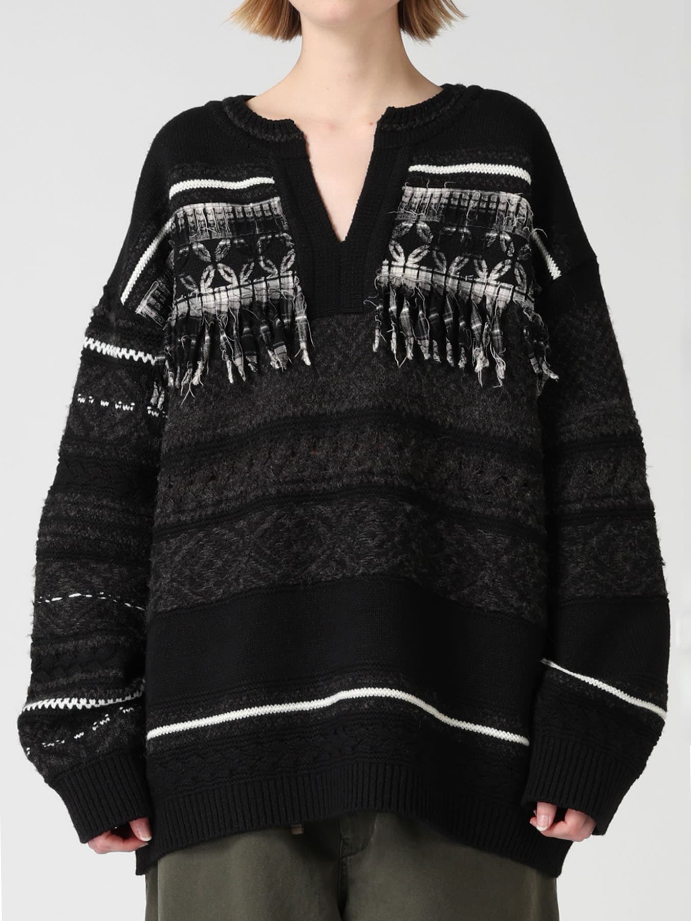 TYROLEAN JACQUARD HENLEY NECK PULLOVER