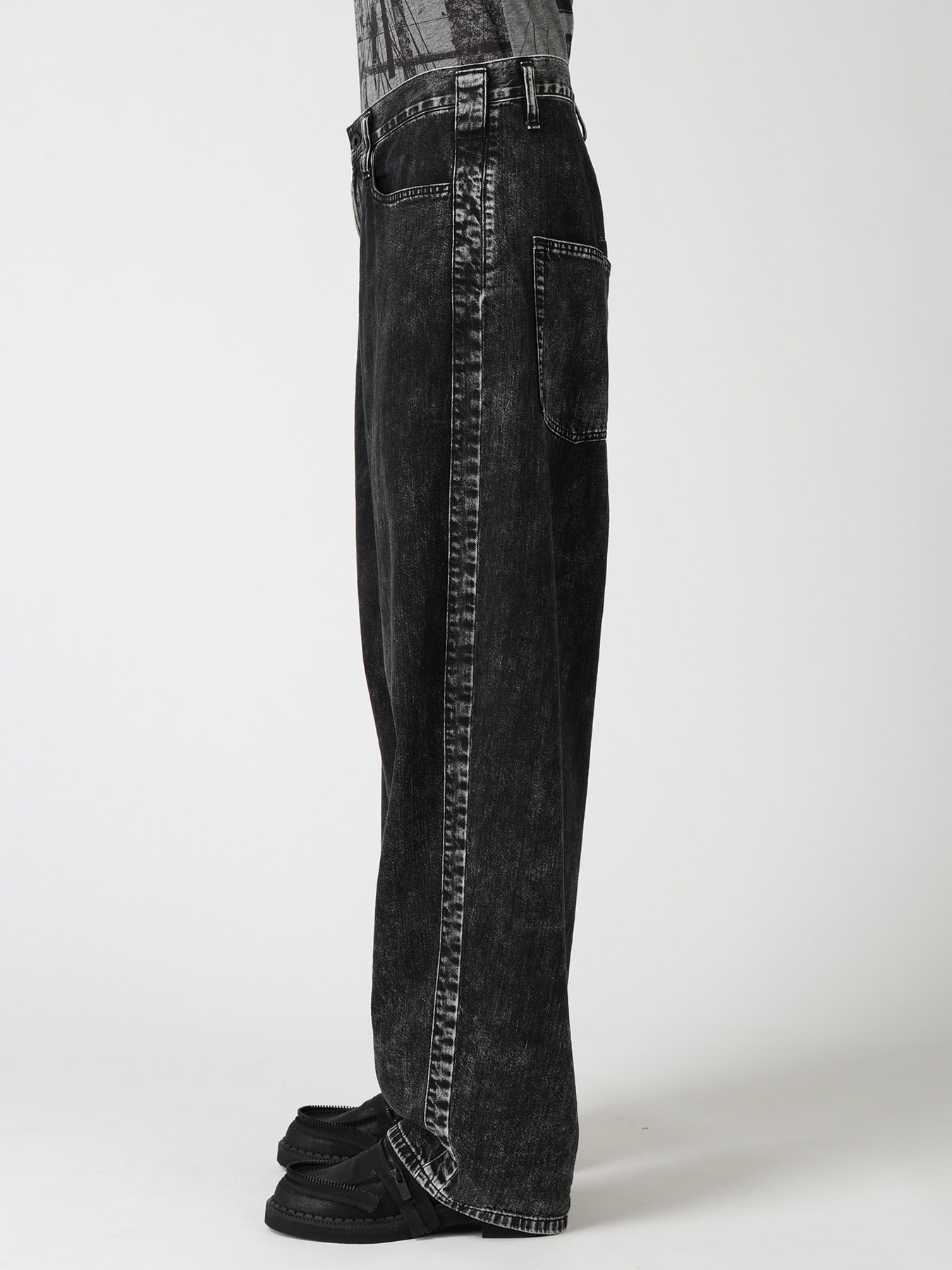 8OZ DENIM CHEMICAL WASH SIDE BRAID PANTS