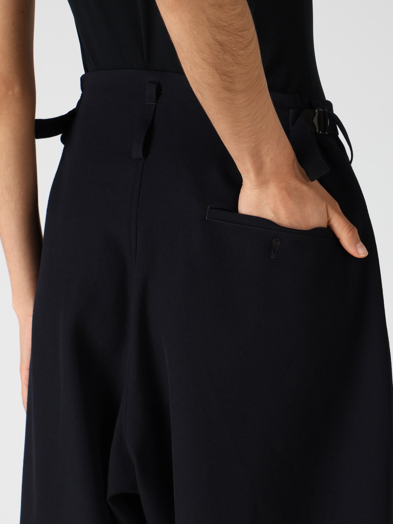 WOOL GABARDINE 2-TUCK WIDE PANTS
