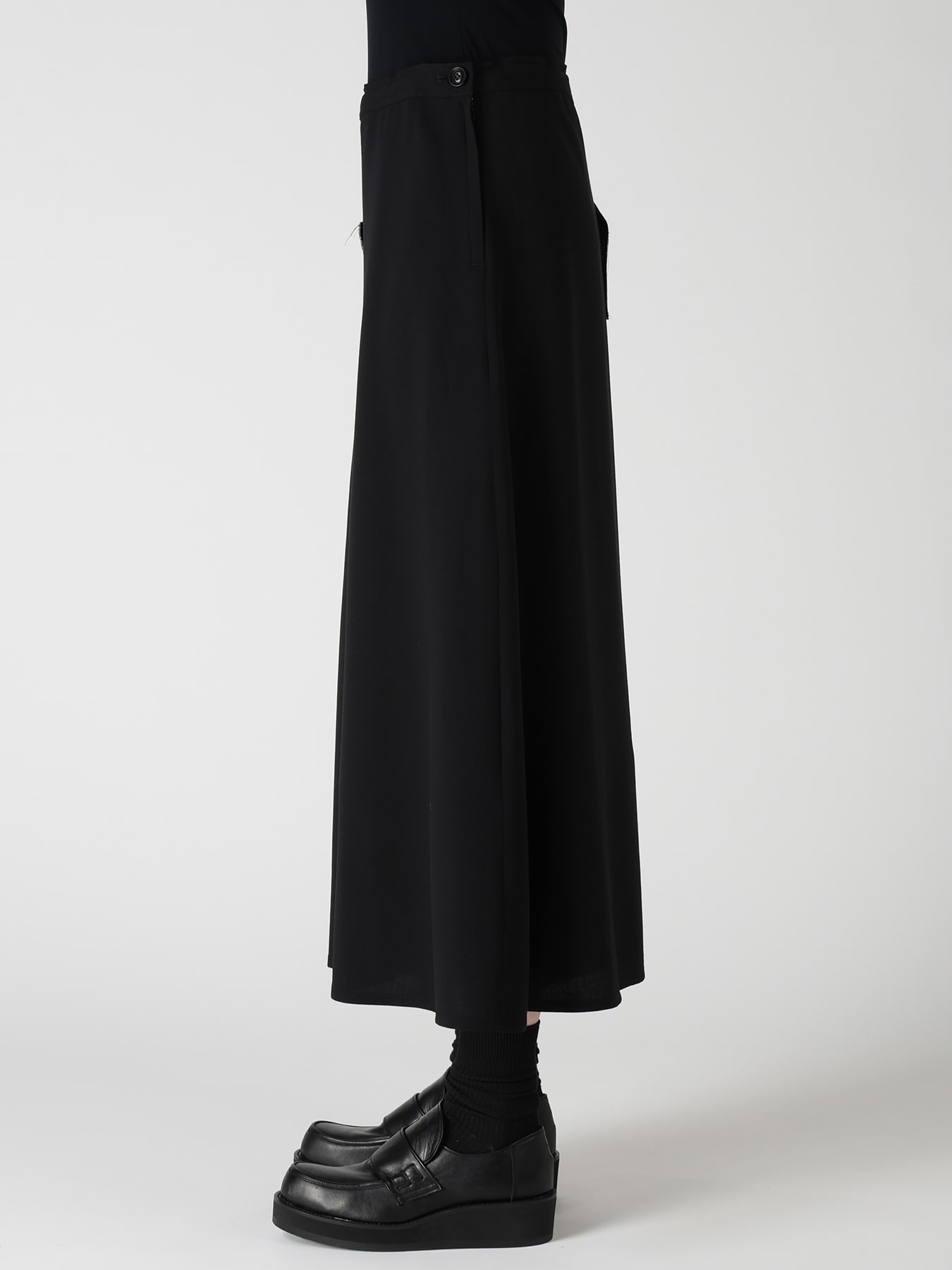 WOOL SERGE DRAPE FLARE PANTS