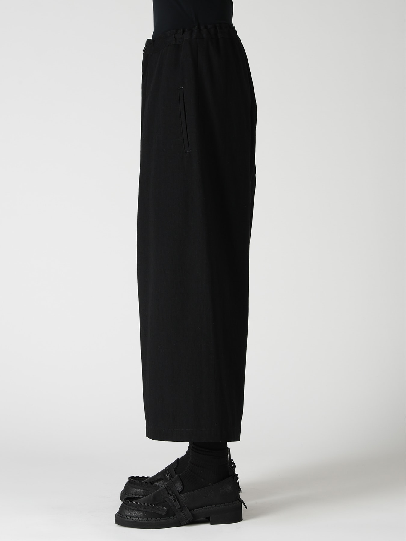 8OZ DENIM WASH FRONT TUCK WIDE PANTS