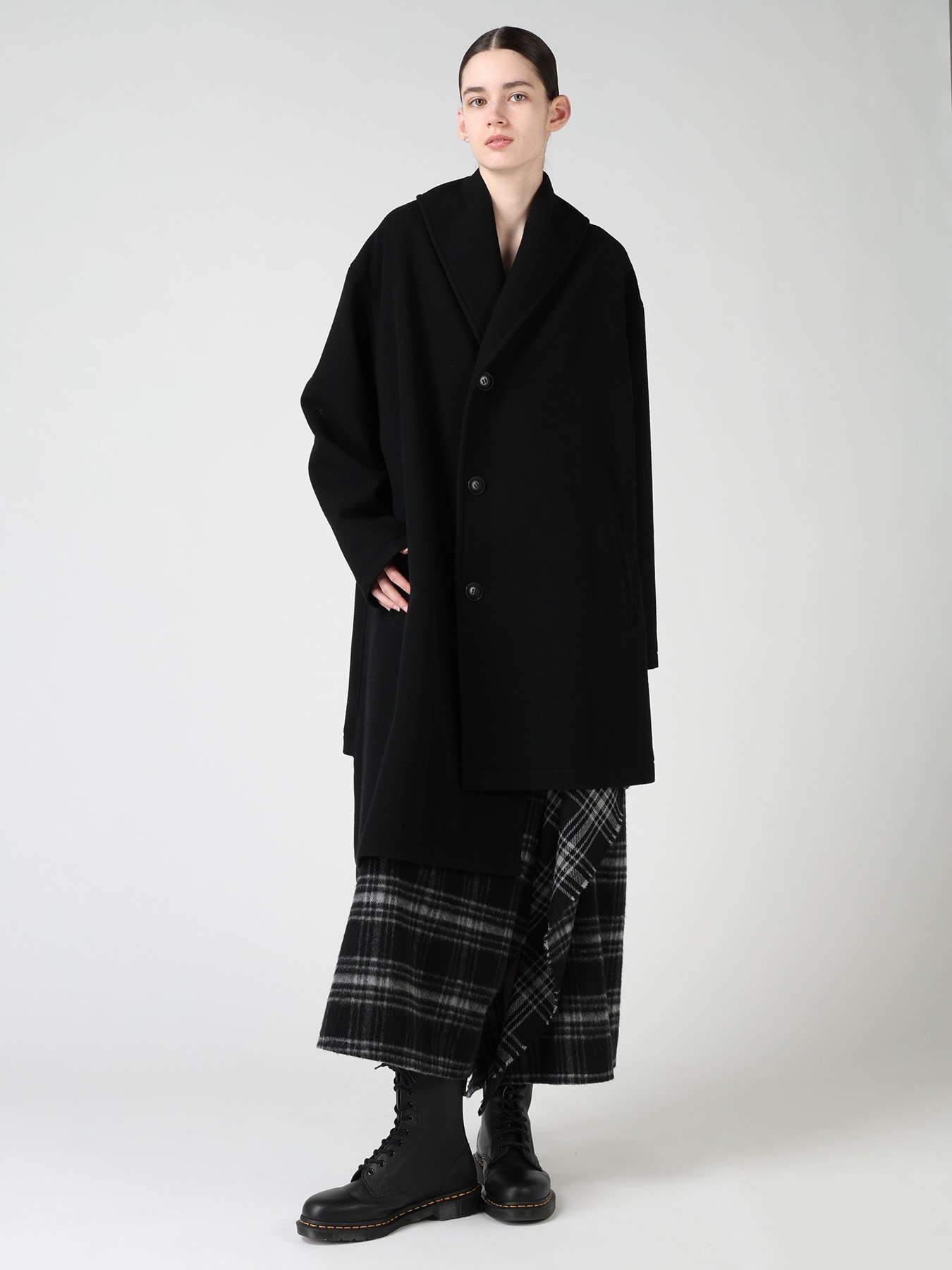 SHAGGY PLAID DRAPE FLARE PANTS