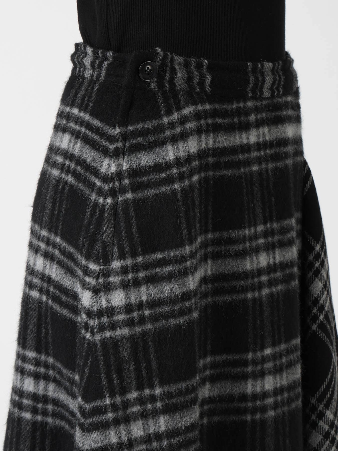 SHAGGY PLAID DRAPE FLARE PANTS