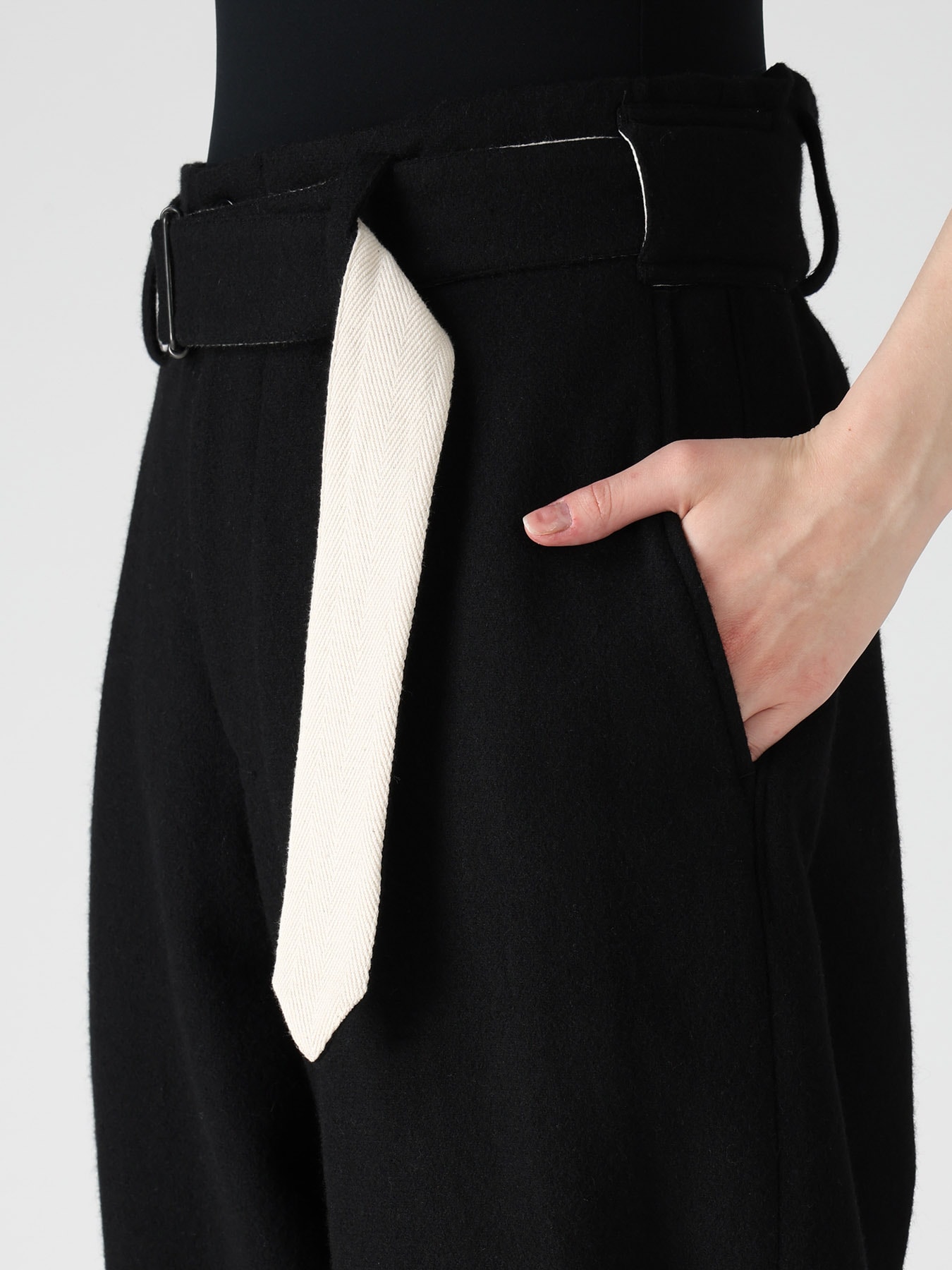 TWILL FLANNEL BELTED PANTS