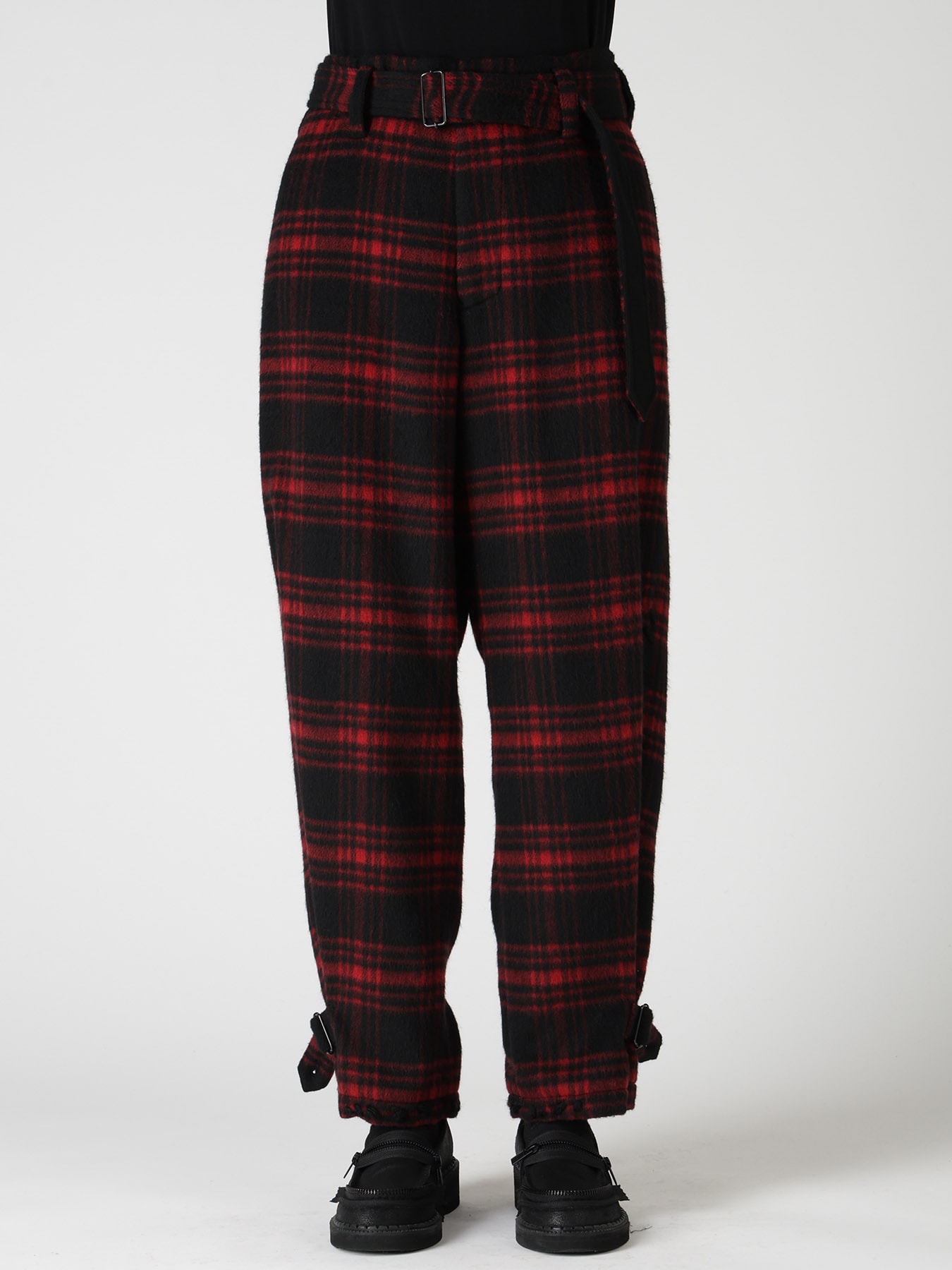 SHAGGY PLAID BELTED PANTS