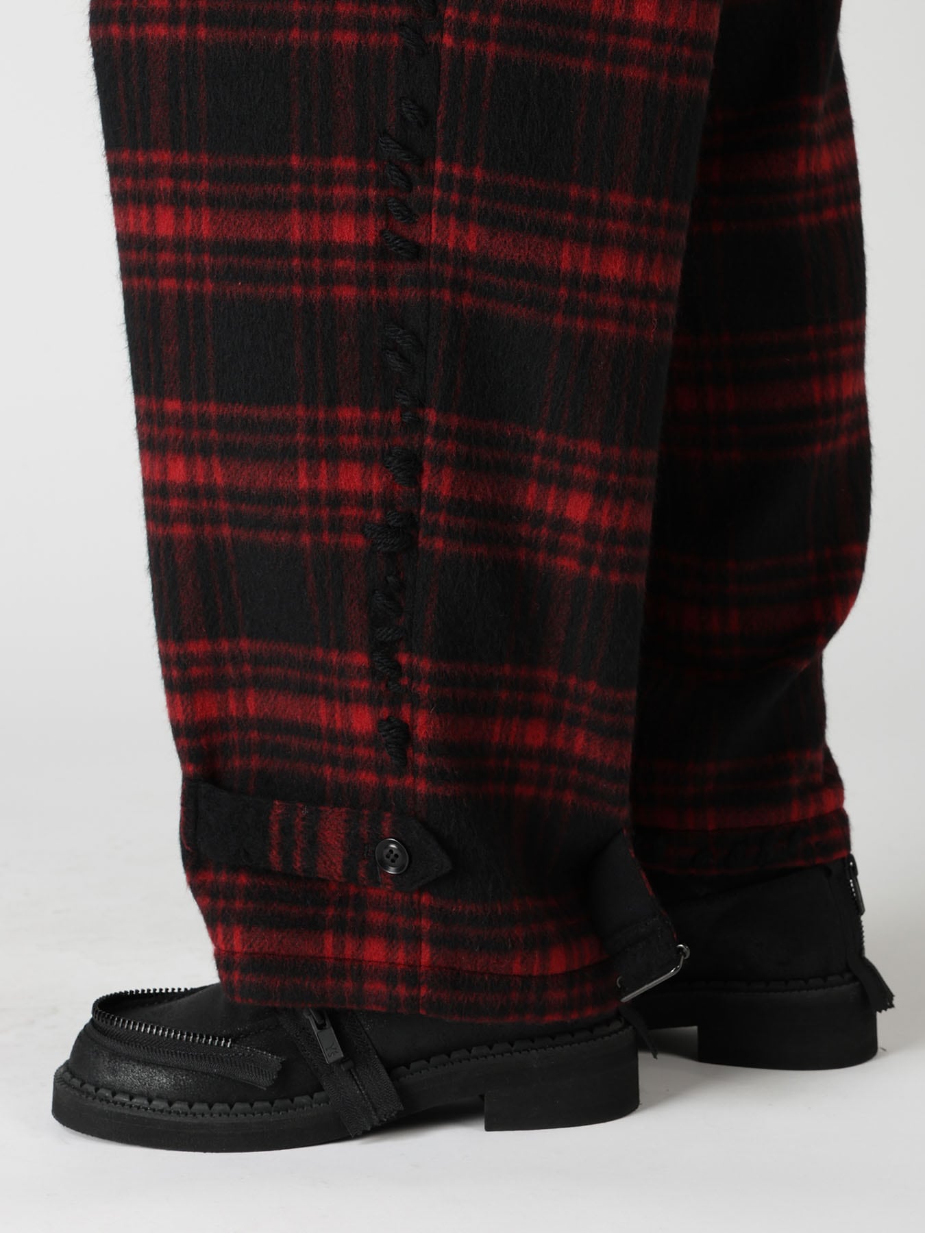 SHAGGY PLAID BELTED PANTS