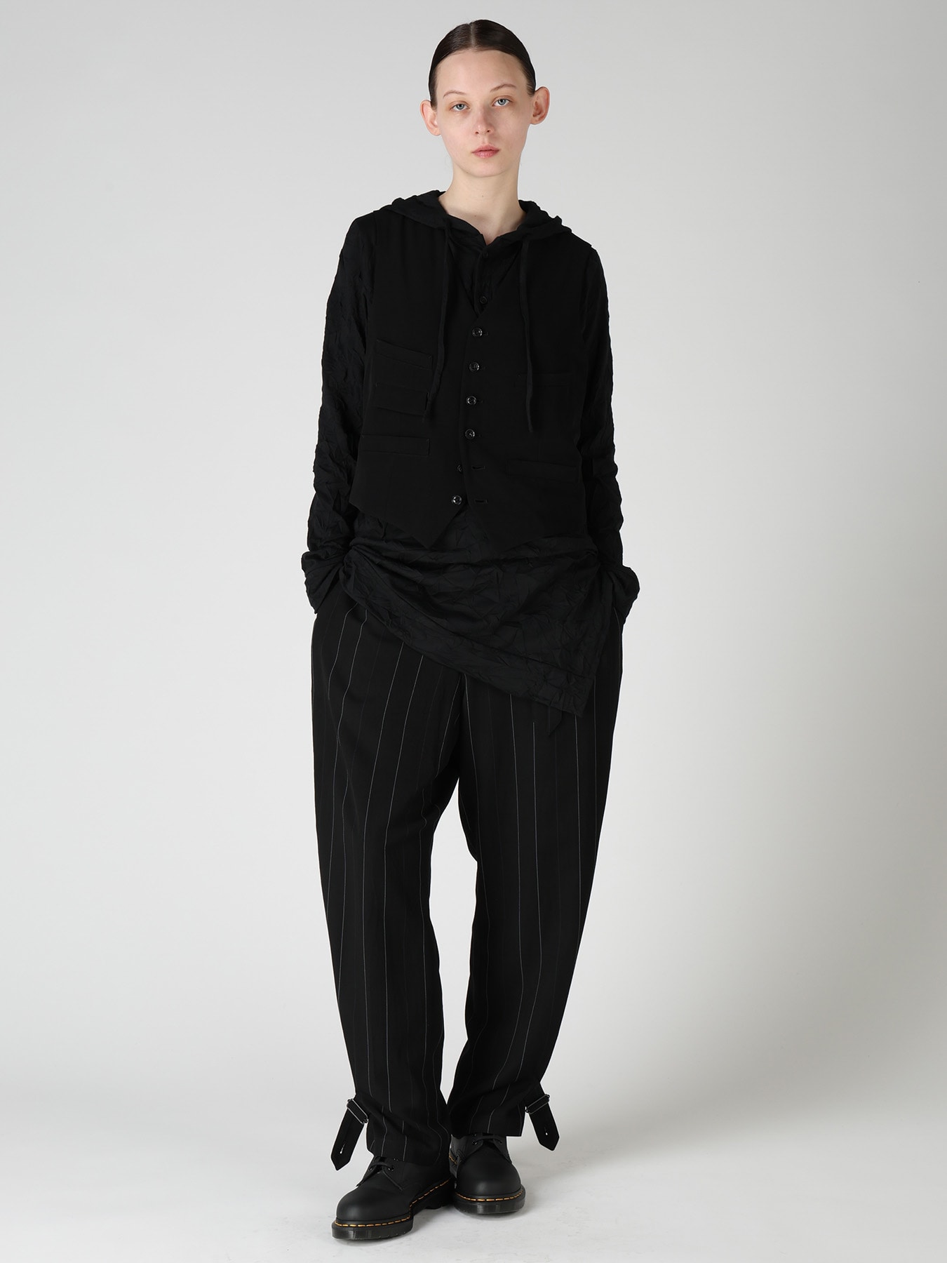 PINSTRIPE BELTED PANTS